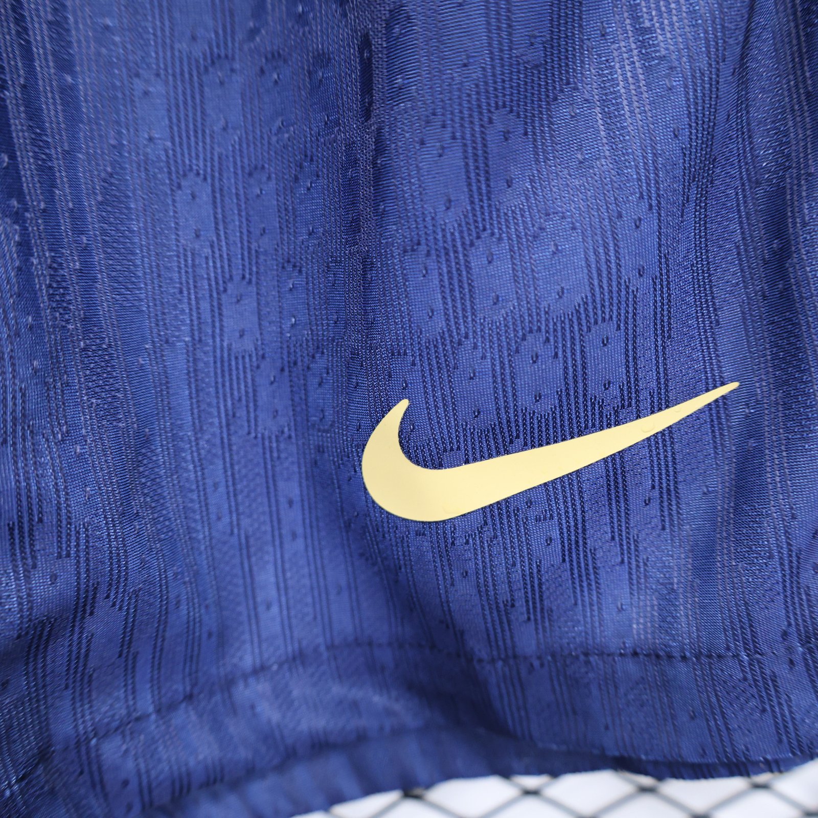 SHORTS PRIMERA EQUIPACIÓN BARCELONA 24/25 VERSIÓN JUGADOR - Imagen 4