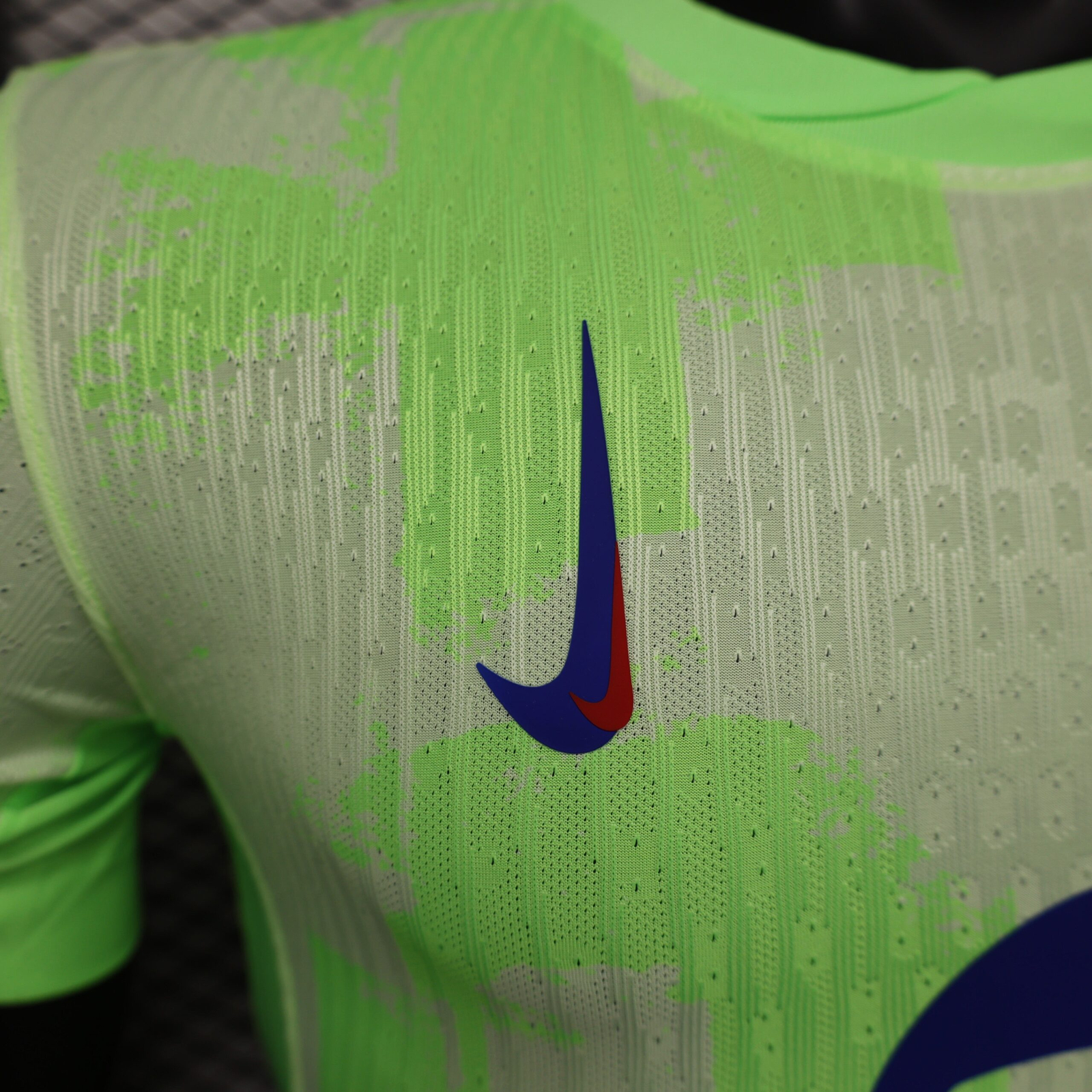 CAMISETA TERCERA EQUIPACIÓN BARCELONA 24/25 VERSIÓN JUGADOR - Imagen 3