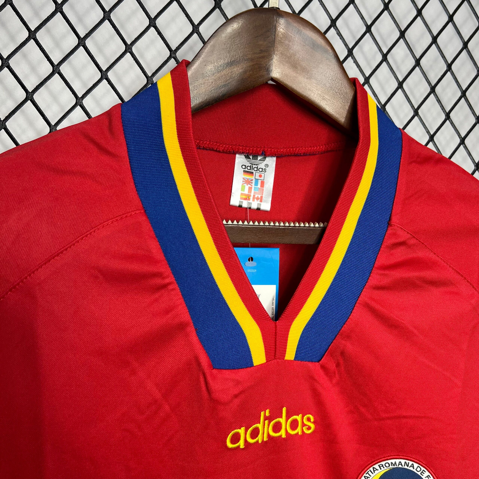 CAMISETA SEGUNDA EQUIPACIÓN RUMANÍA 1994 - Imagen 3