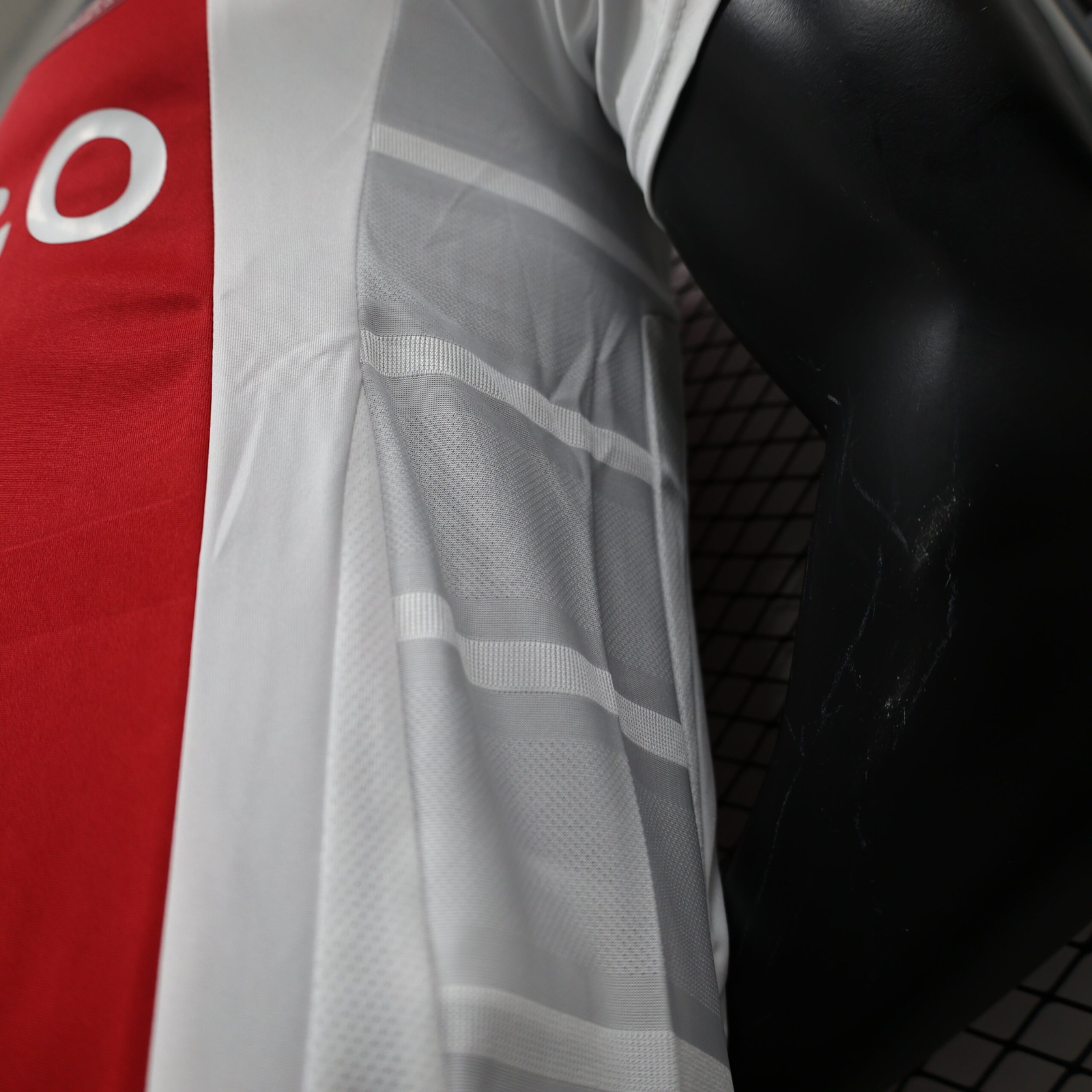 CAMISETA PRIMERA EQUIPACIÓN AJAX 24/25 VERSIÓN JUGADOR - Imagen 7