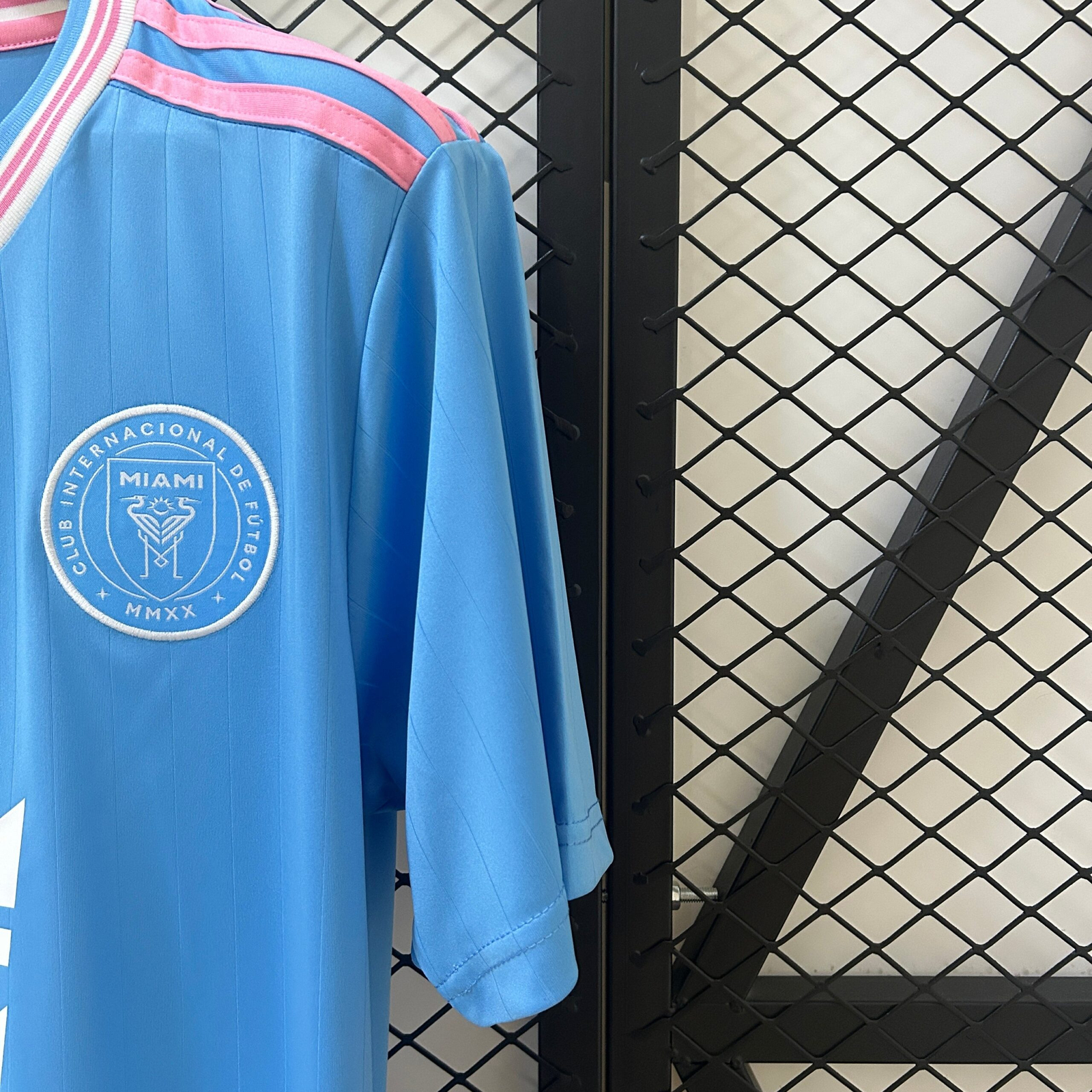 CAMISETA TERCERA EQUIPACIÓN INTER DE MIAMI 2025 VERSIÓN FAN - Imagen 5
