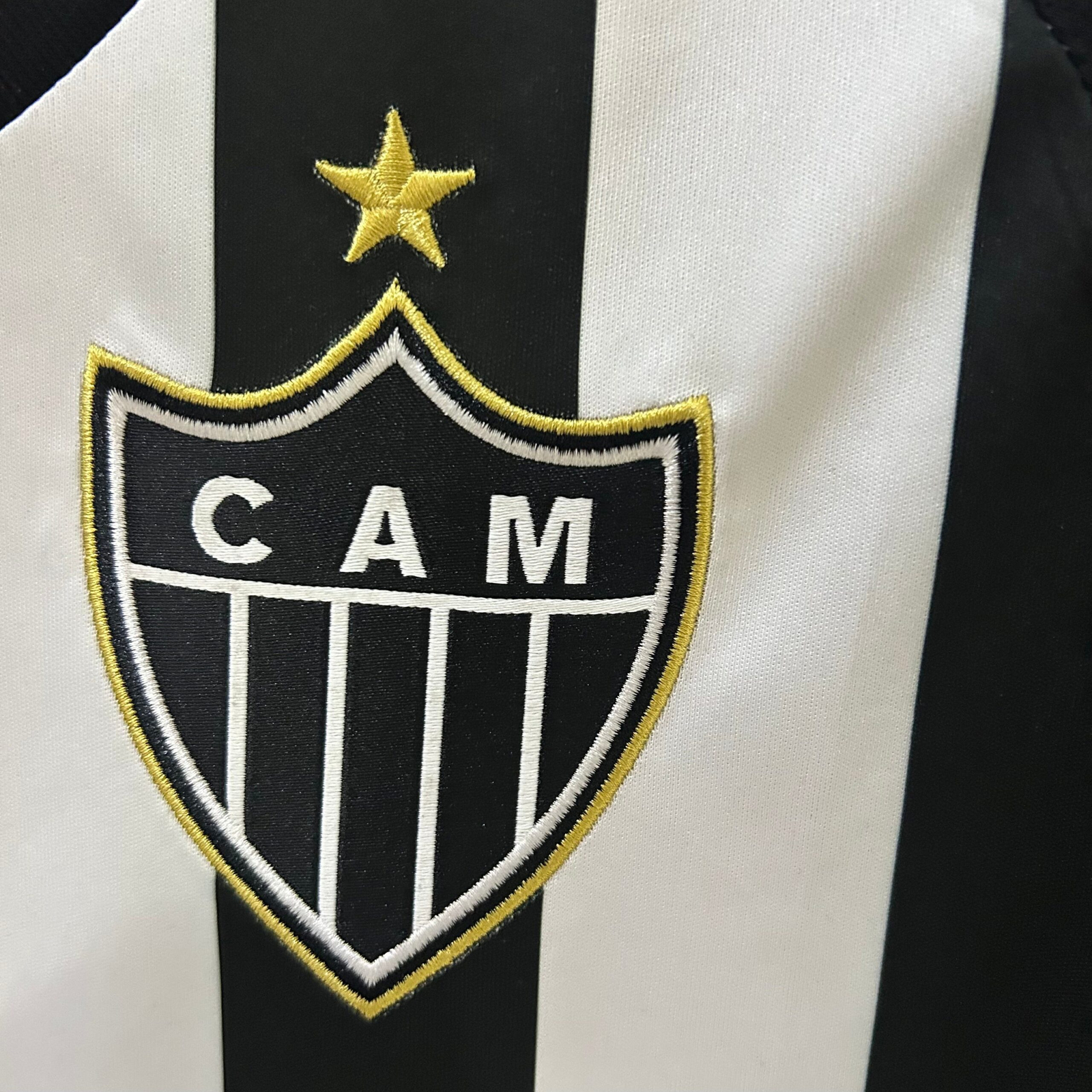 CAMISETA PRIMERA EQUIPACIÓN ATLÉTICO MINEIRO 2025 VERSIÓN FEMENINA - Imagen 3