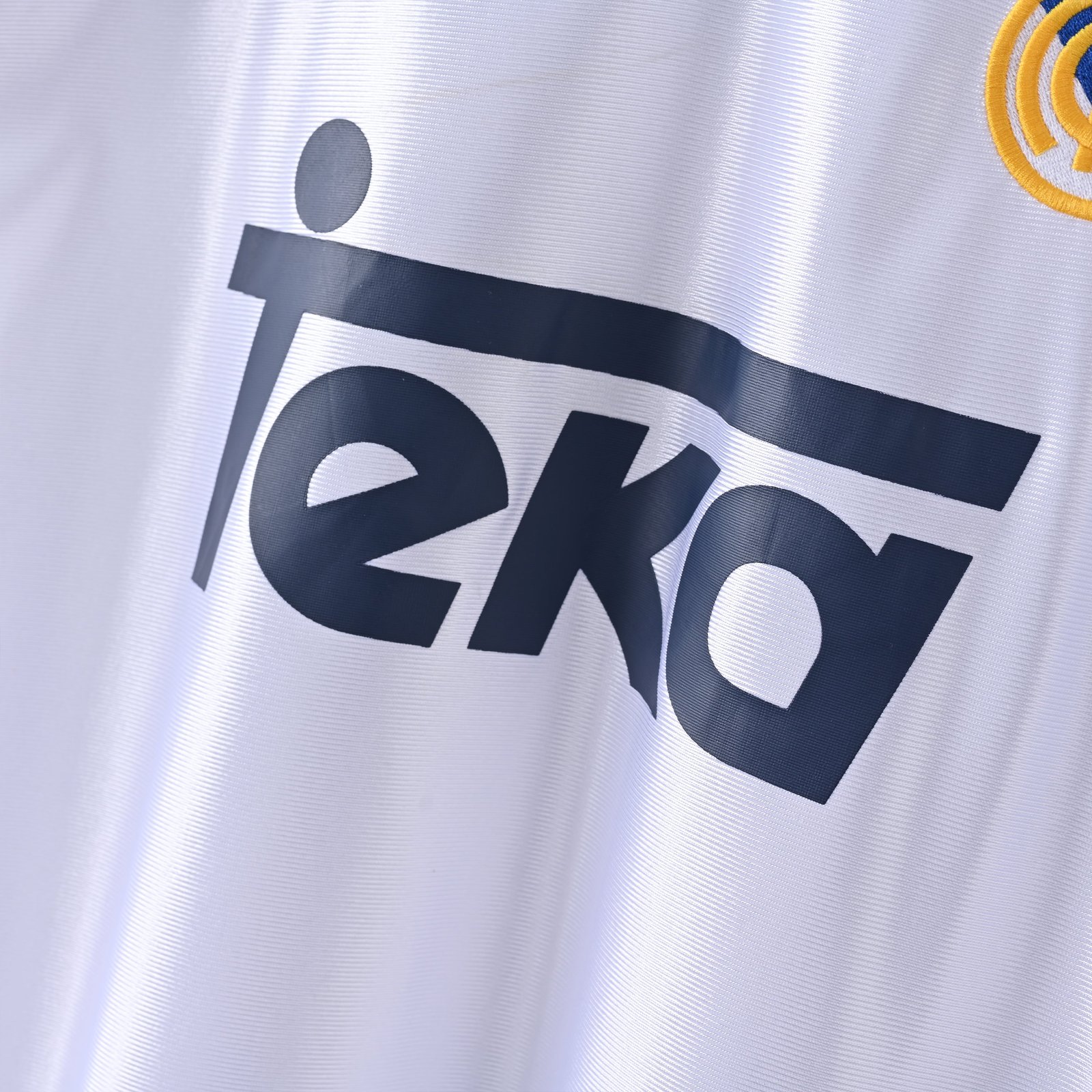 CAMISETA PRIMERA EQUIPACIÓN REAL MADRID 1998/00 - Imagen 5