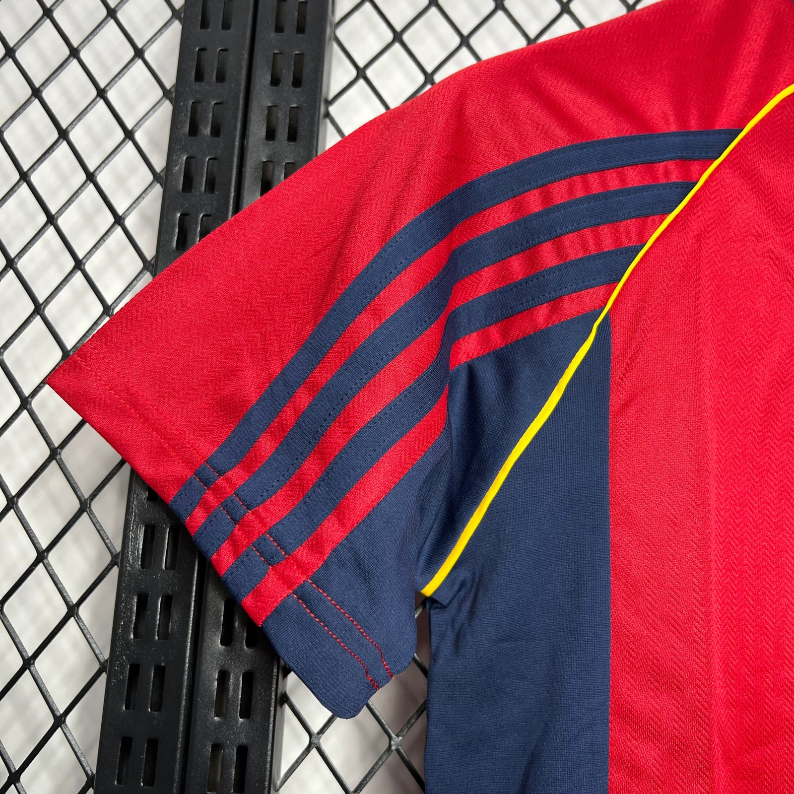 CAMISETA PRIMERA EQUIPACIÓN ESPAÑA 1998 - Imagen 2