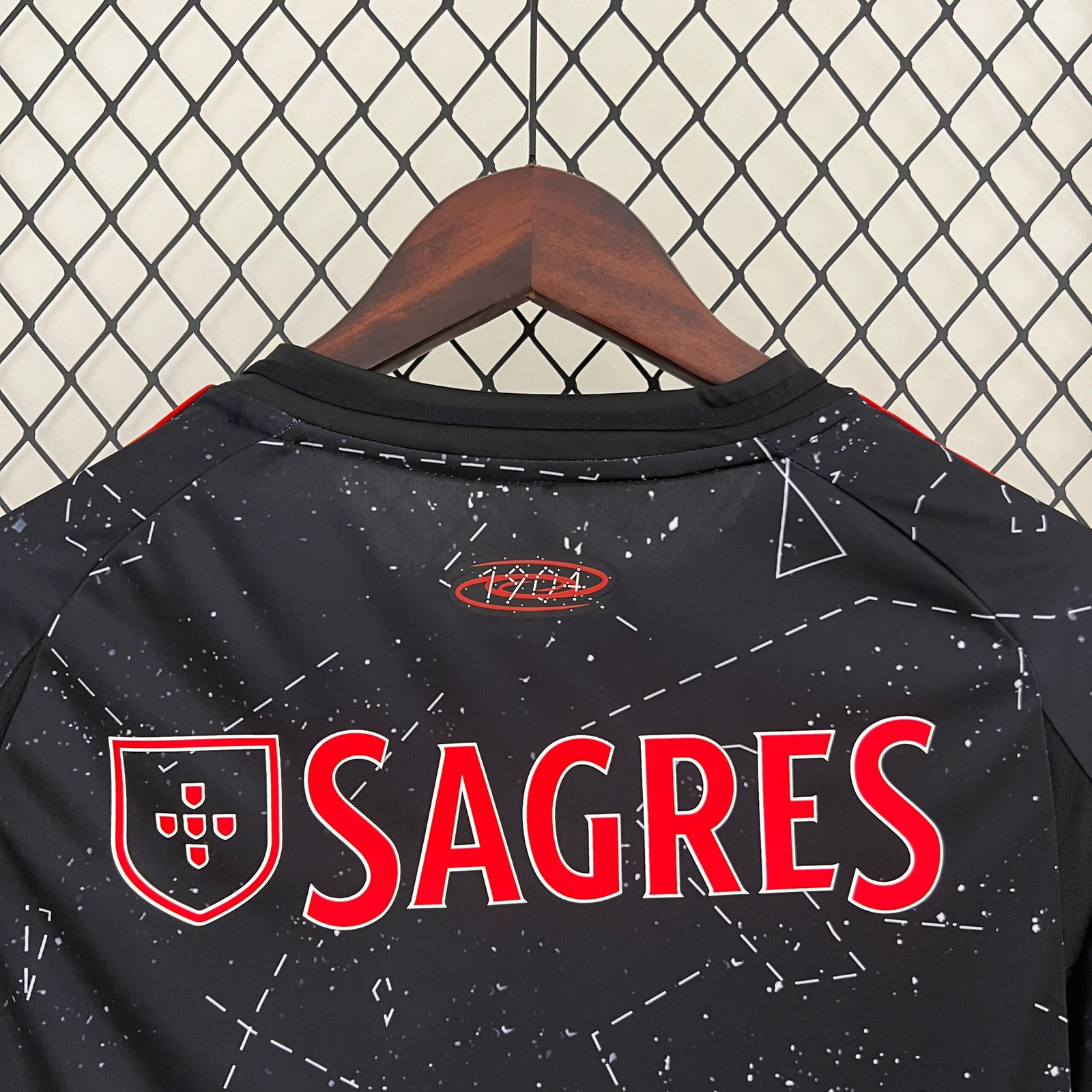 CAMISETA SEGUNDA EQUIPACIÓN BENFICA 24/25 VERSIÓN FAN - Imagen 9
