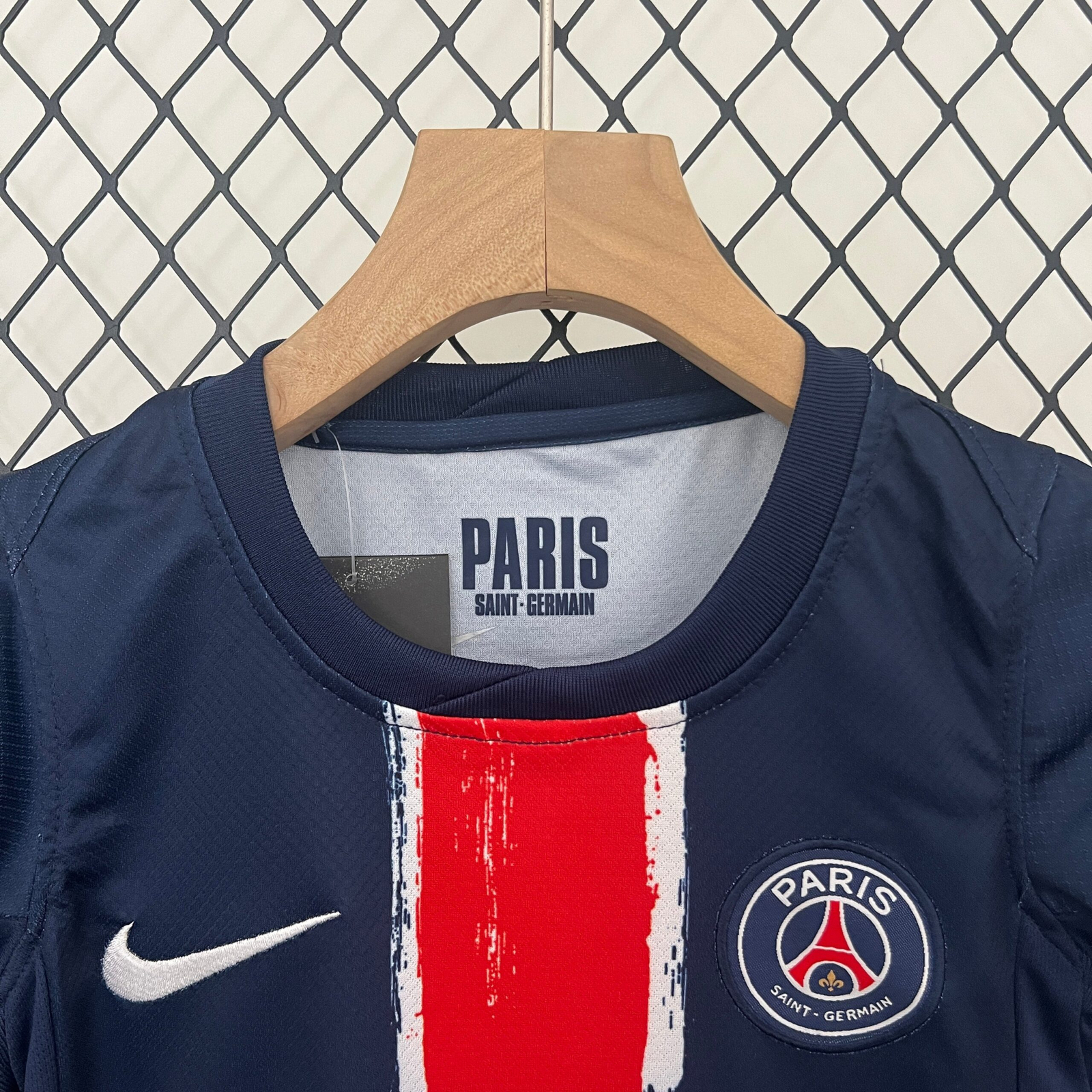 CAMISETA PRIMERA EQUIPACIÓN PSG 24/25 VERSIÓN INFANTIL - Imagen 2