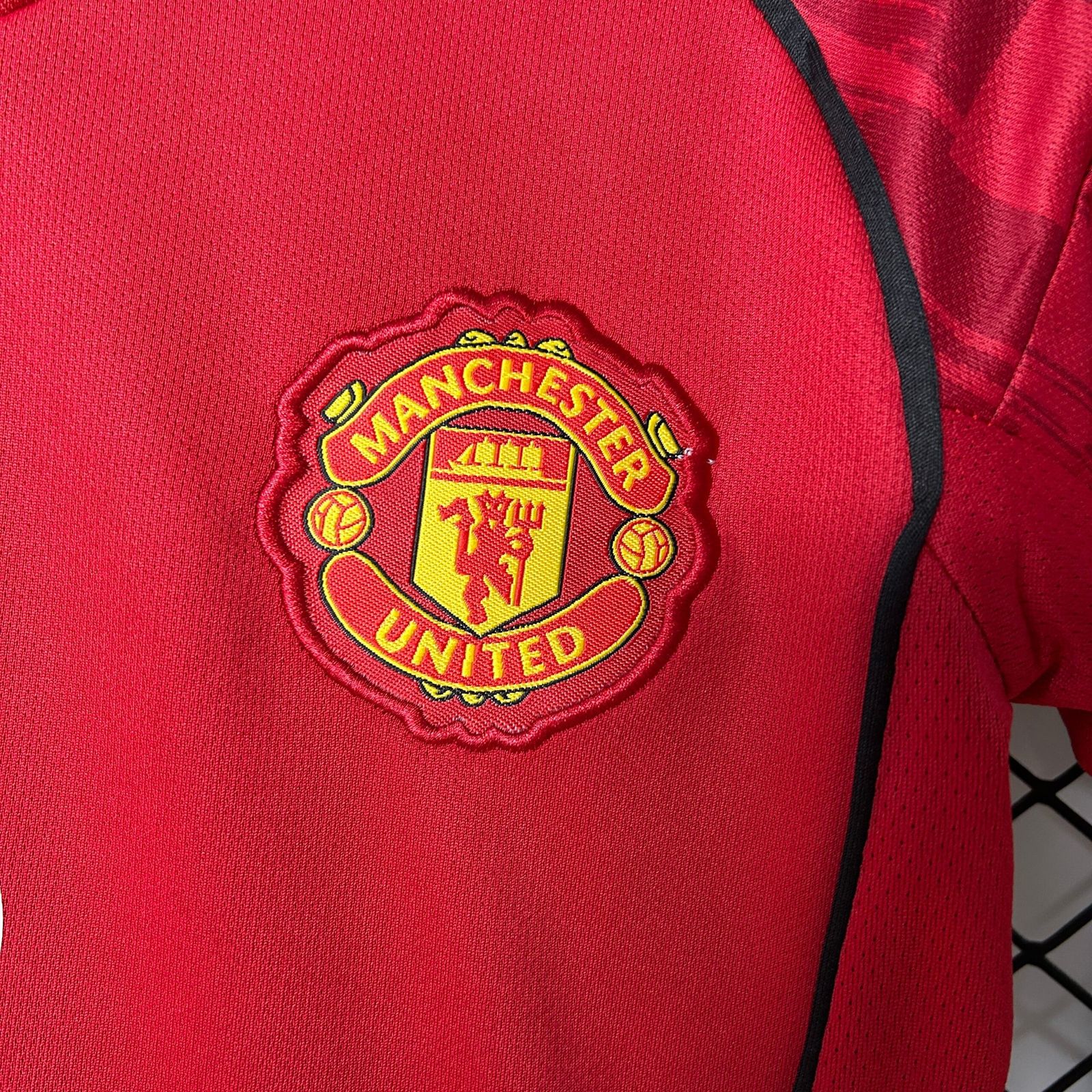 CAMISETA PRIMERA EQUIPACIÓN MANCHESTER UNITED 25/26 VERSIÓN INFANTIL - Imagen 4
