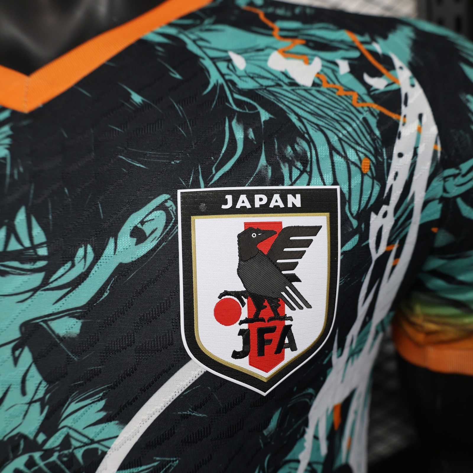 CAMISETA CONCEPTO JAPÓN x SHINGEKI NO KYOJIN VERSIÓN JUGADOR - Imagen 4