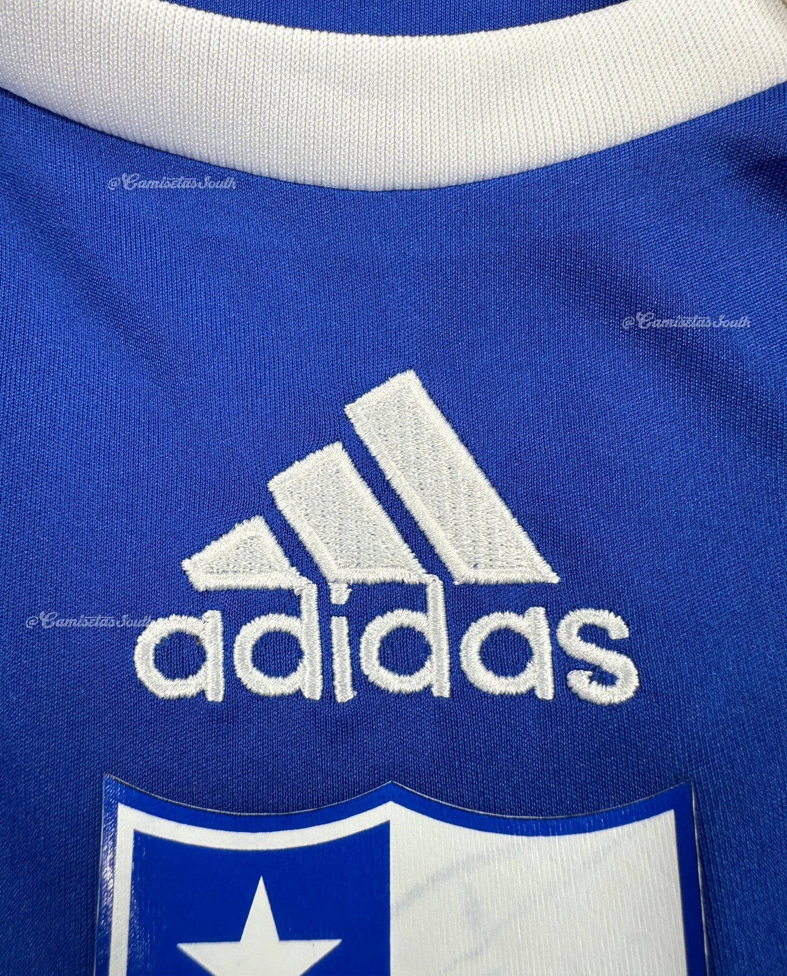 CAMISETA PRIMERA EQUIPACIÓN U. DE CHILE 10/11 - Imagen 5