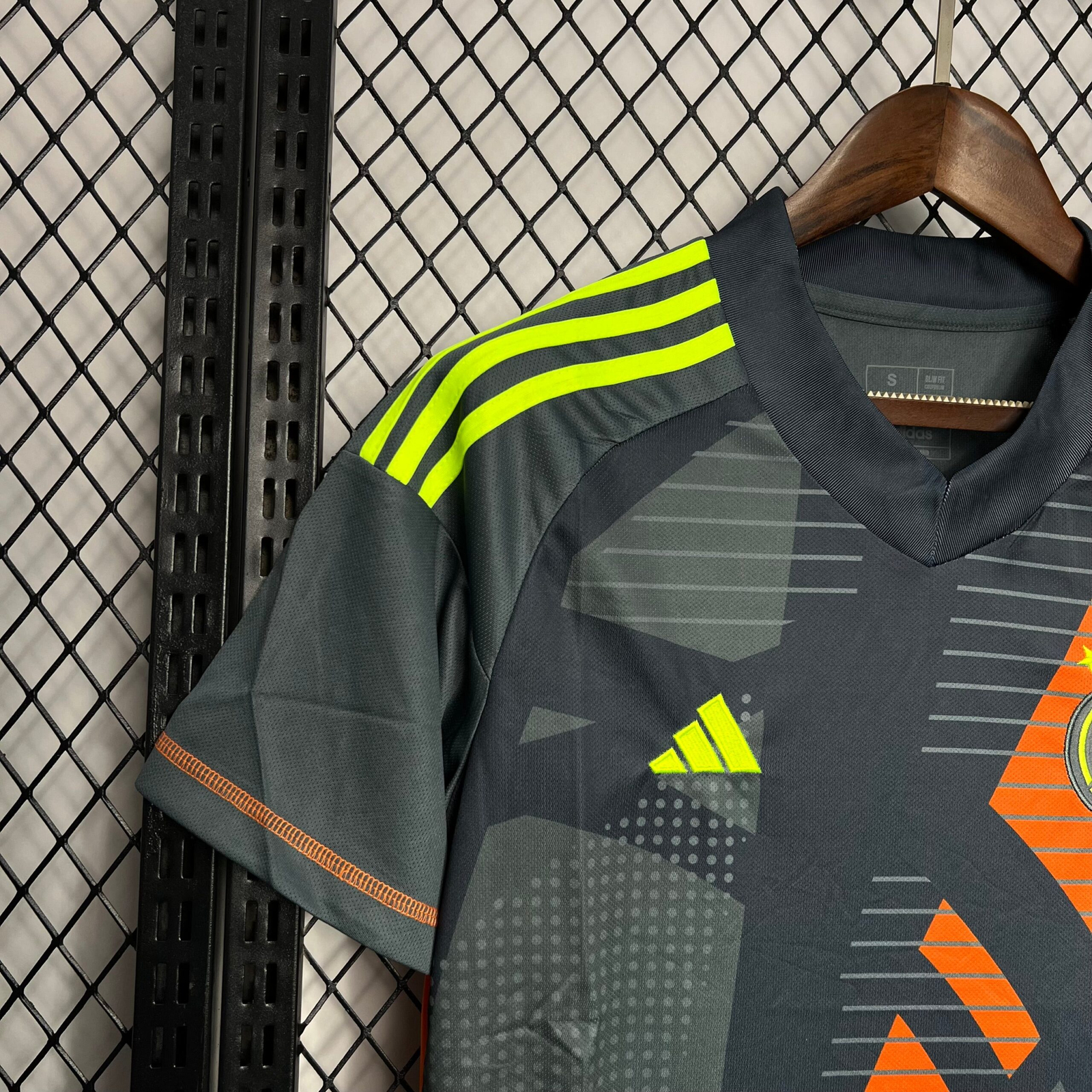 CAMISETA ARQUERO ALEMANIA 2024 VERSIÓN FAN - Imagen 2