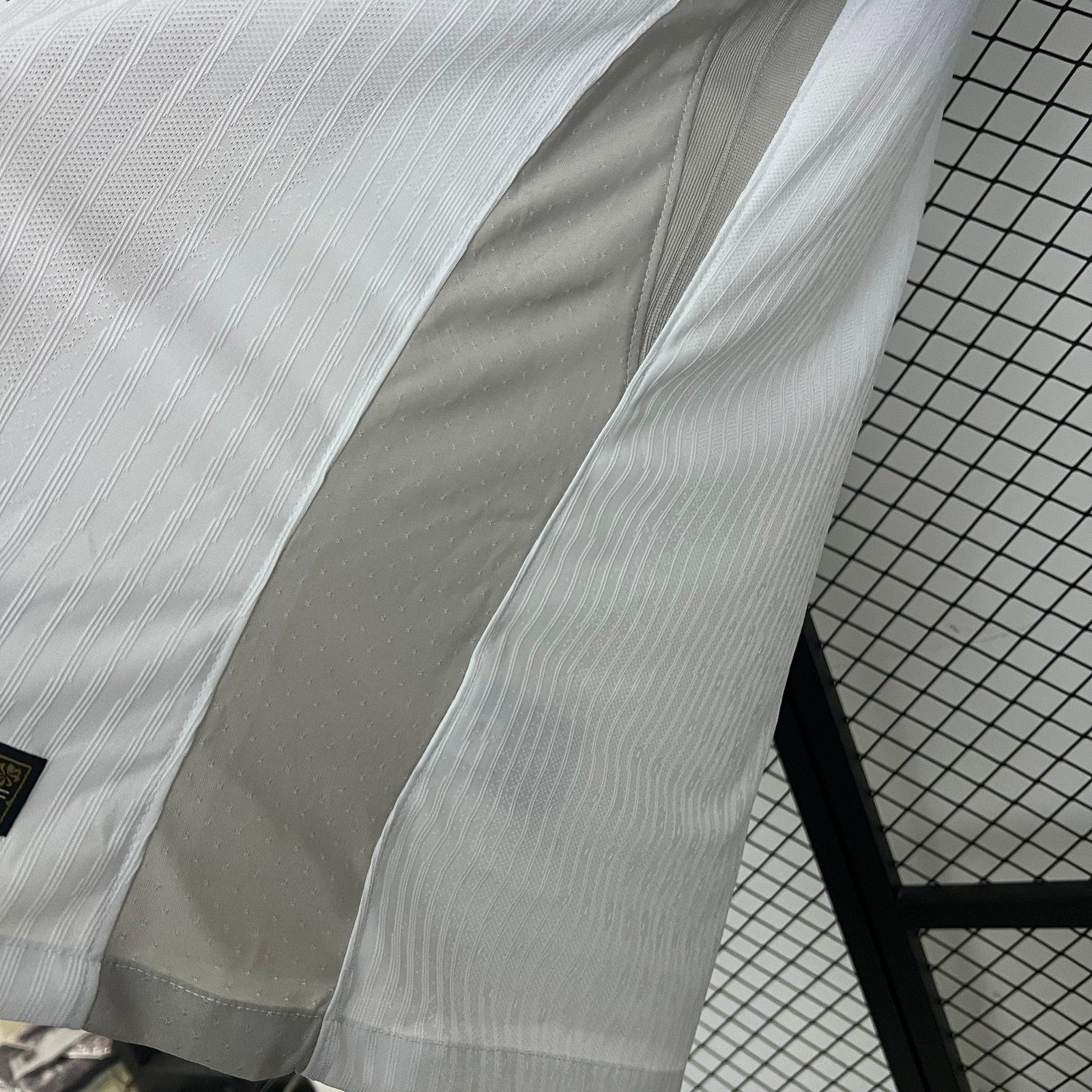 CAMISETA PRIMERA EQUIPACIÓN TOTTENHAM 25/26 VERSIÓN FAN - Imagen 5