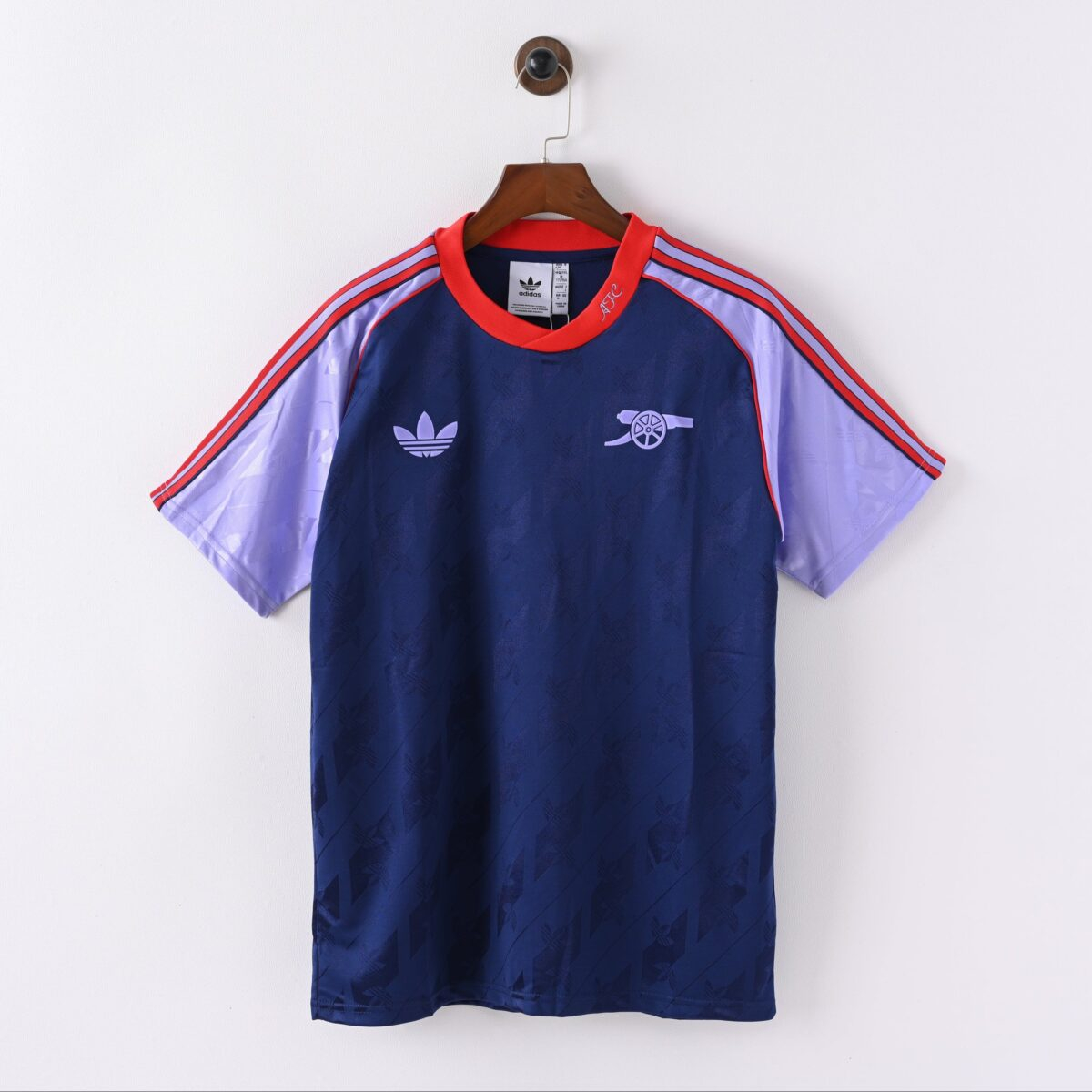 CAMISETA EDICIÓN ESPECIAL ARSENAL 24/25 VERSIÓN FAN