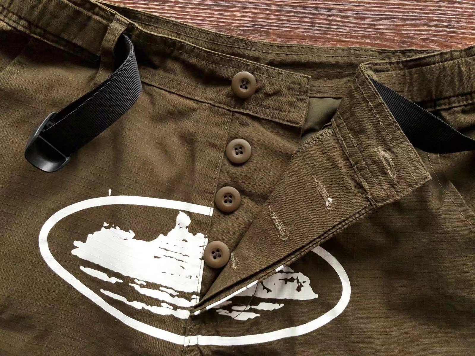 ALCATRAZ CARGO SHORTS CORTEIZ - Imagen 10