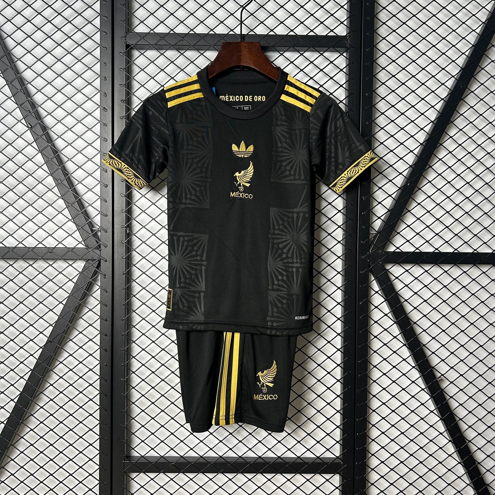 CAMISETA PRIMERA EQUIPACIÓN MÉXICO 2025 VERSIÓN INFANTIL