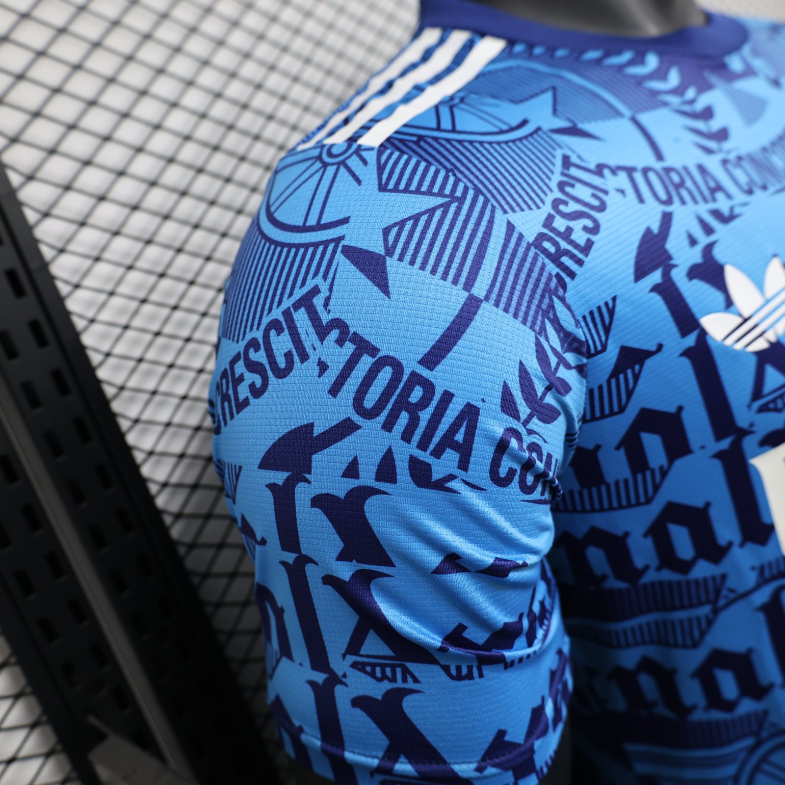 CAMISETA CONCEPTO ARSENAL 24/25 VERSIÓN JUGADOR - Imagen 5