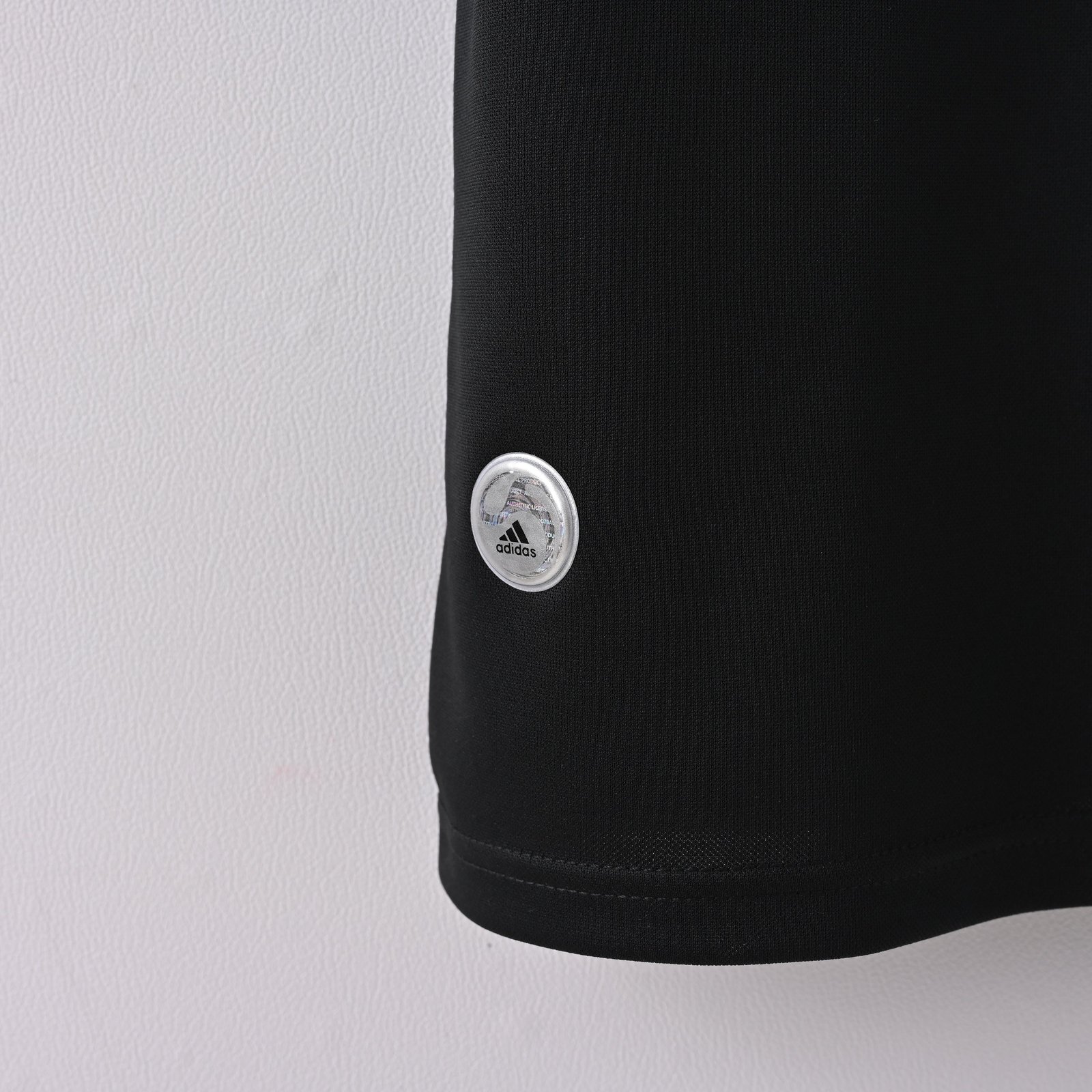 CAMISETA TERCERA EQUIPACIÓN REAL MADRID 2008/09 - Imagen 9