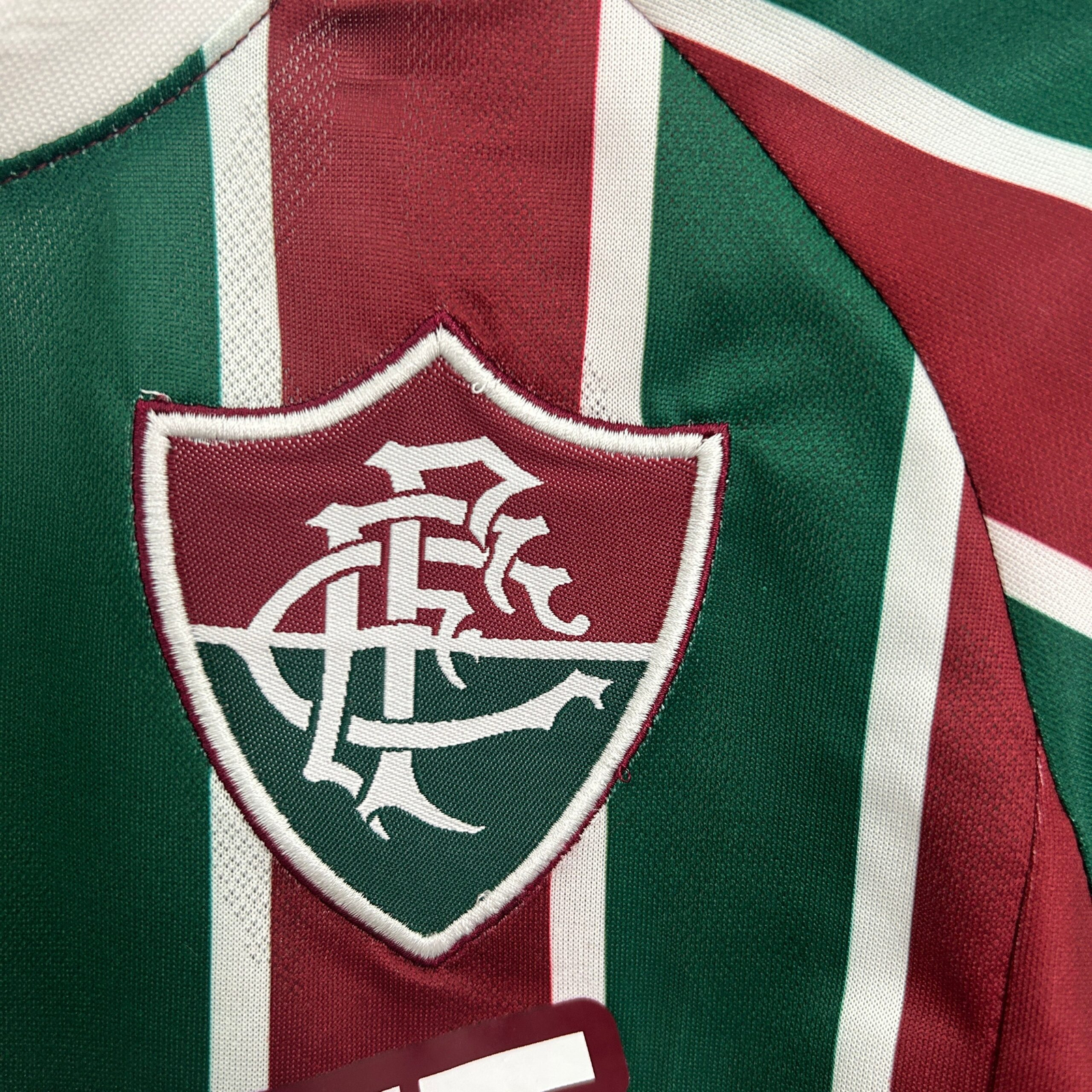 CAMISETA PRIMERA EQUIPACIÓN FLUMINENSE 2025 VERSIÓN INFANTIL - Imagen 4