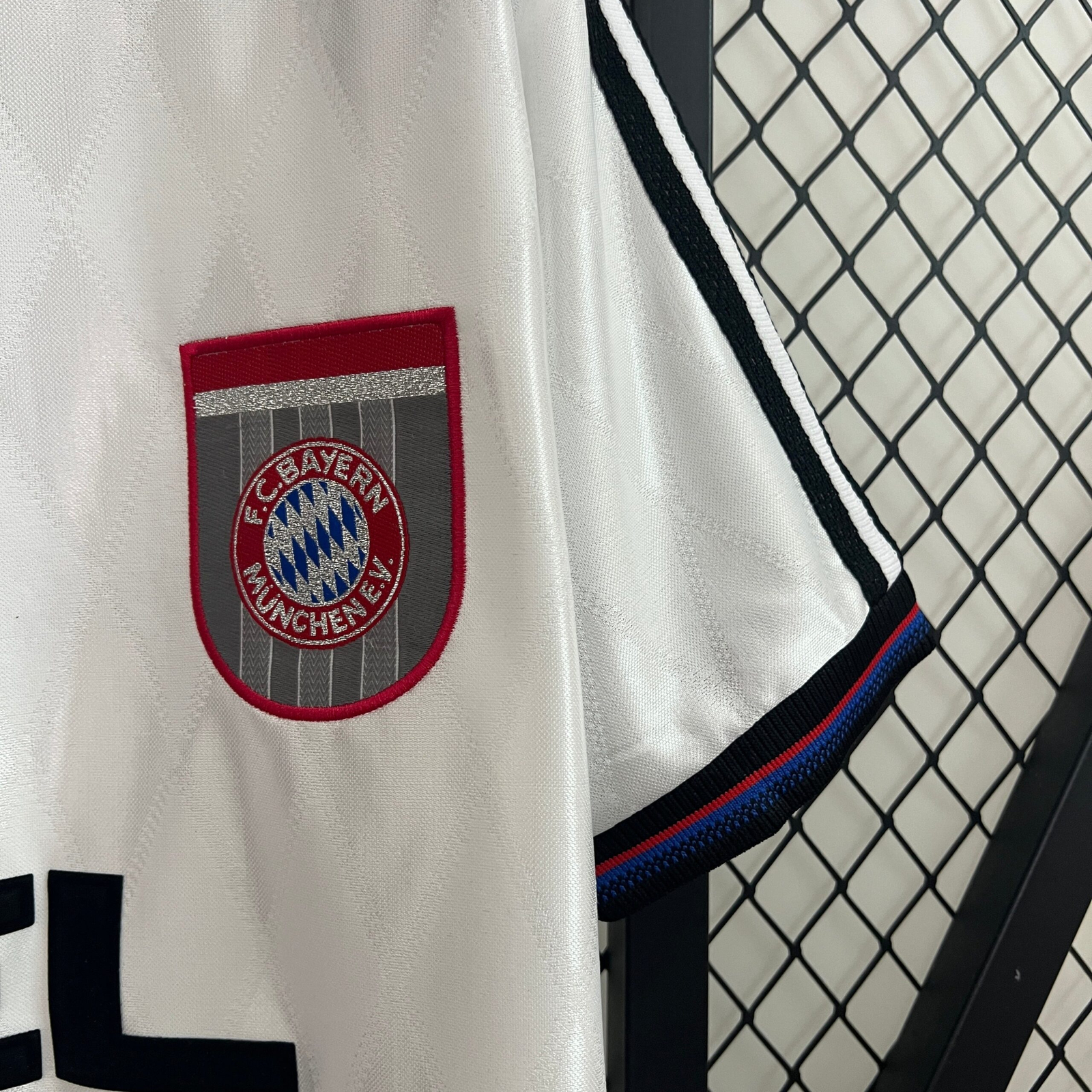 CAMISETA SEGUNDA EQUIPACIÓN BAYERN MUNICH 1996/98 - Imagen 5