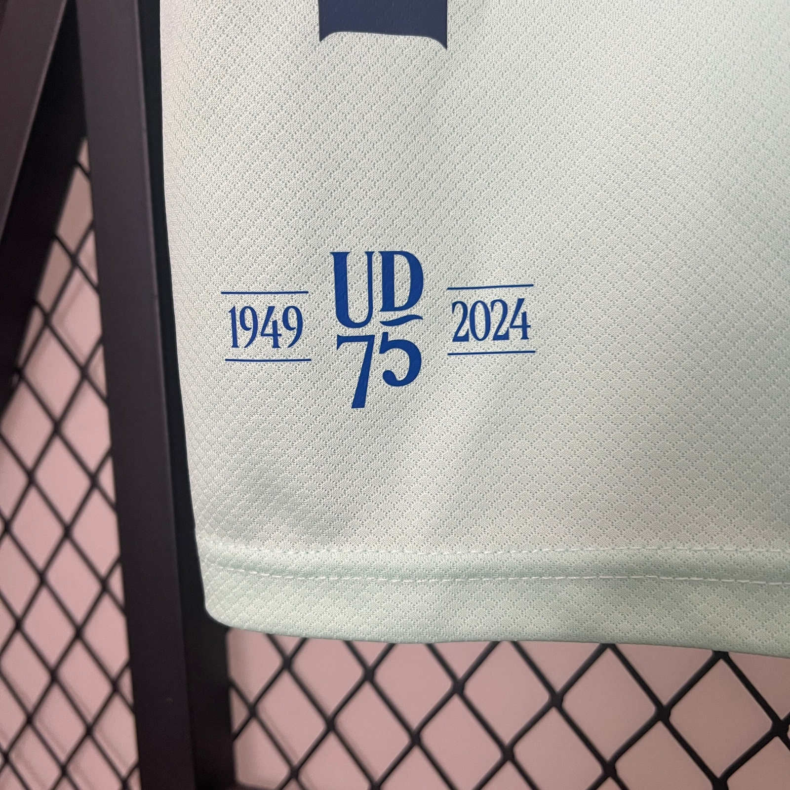 CAMISETA TERCERA EQUIPACIÓN U. D. LAS PALMAS 24/25 VERSIÓN FAN - Imagen 6