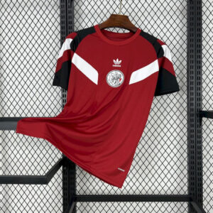 POLERA DE SALIDA AJAX 24/25 VERSIÓN FAN