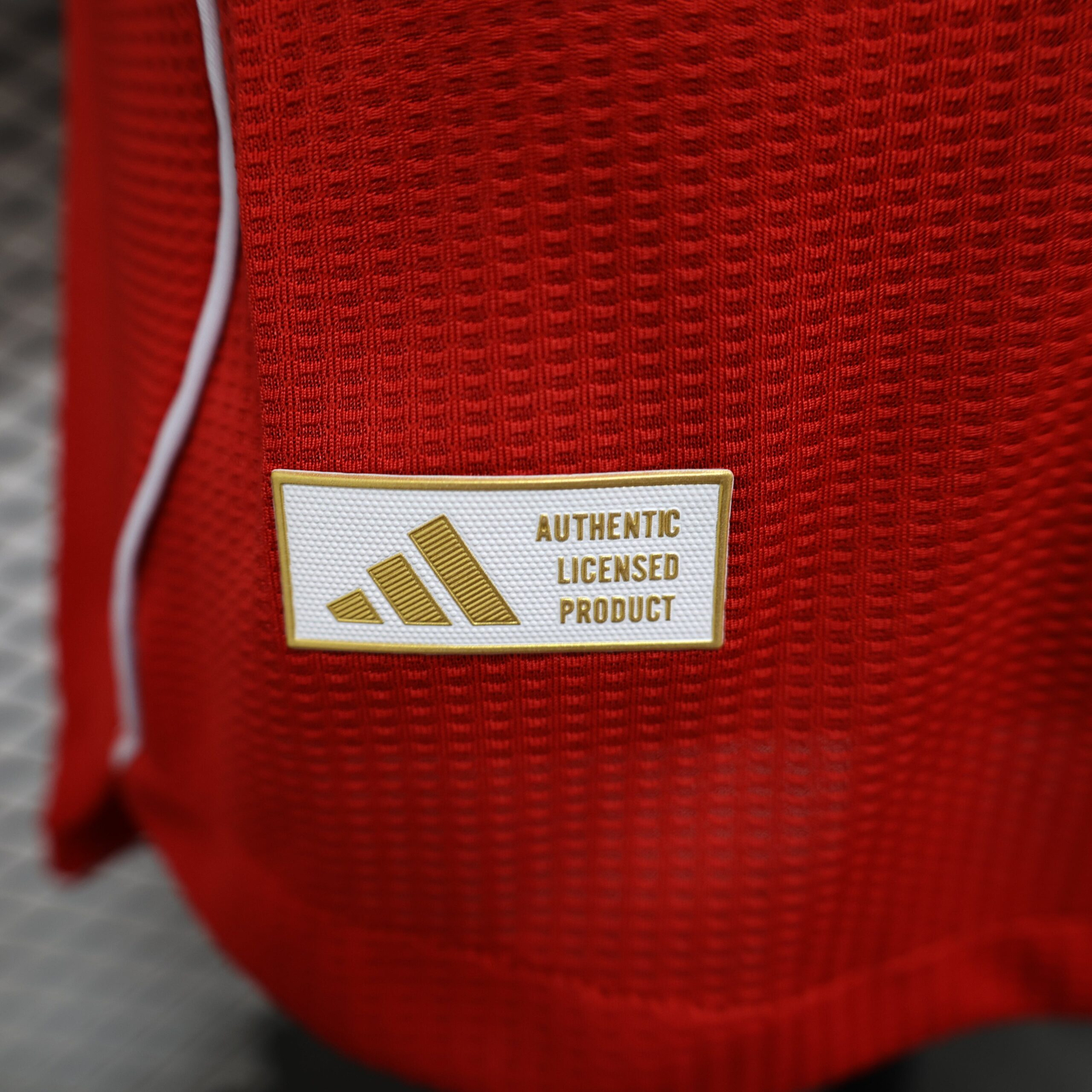 CAMISETA CONCEPTO ARSENAL 25/26 VERSIÓN JUGADOR - Imagen 8