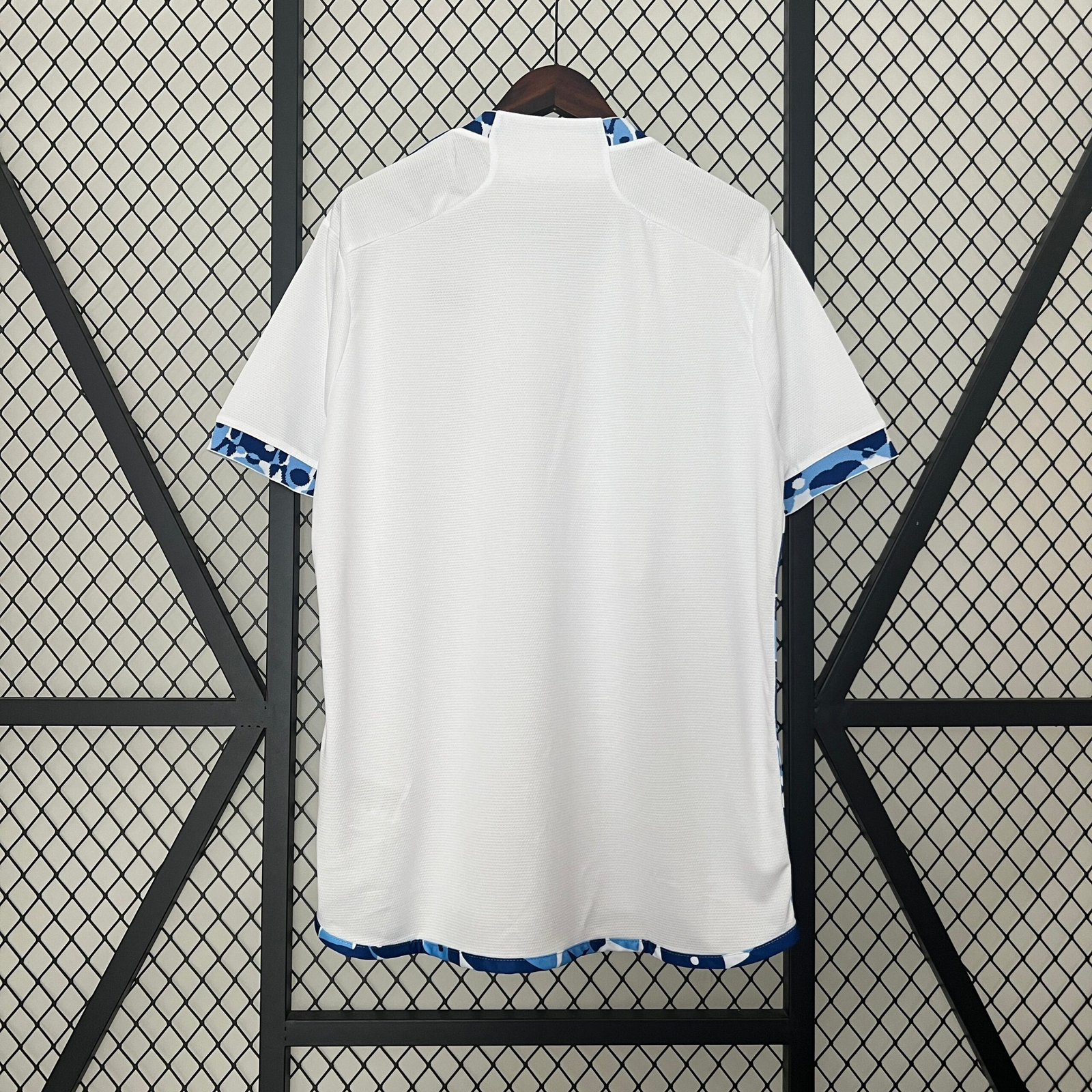 CAMISETA SEGUNDA EQUIPACIÓN CRUZEIRO 2024 VERSIÓN FAN - Imagen 7