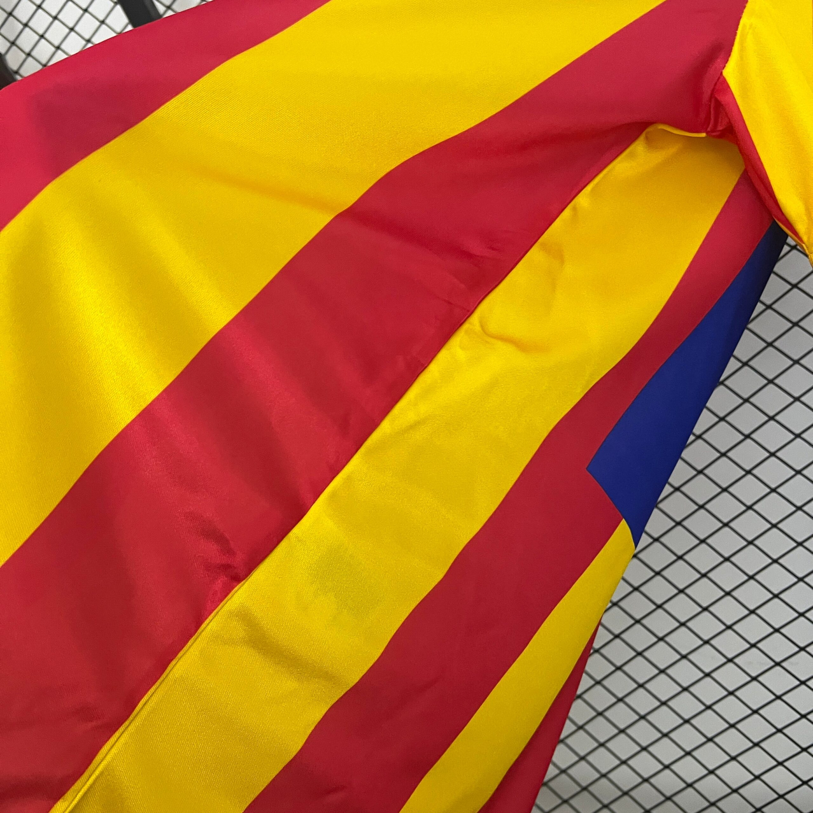 CAMISETA SEGUNDA EQUIPACIÓN VALENCIA 1980/81 - Imagen 6