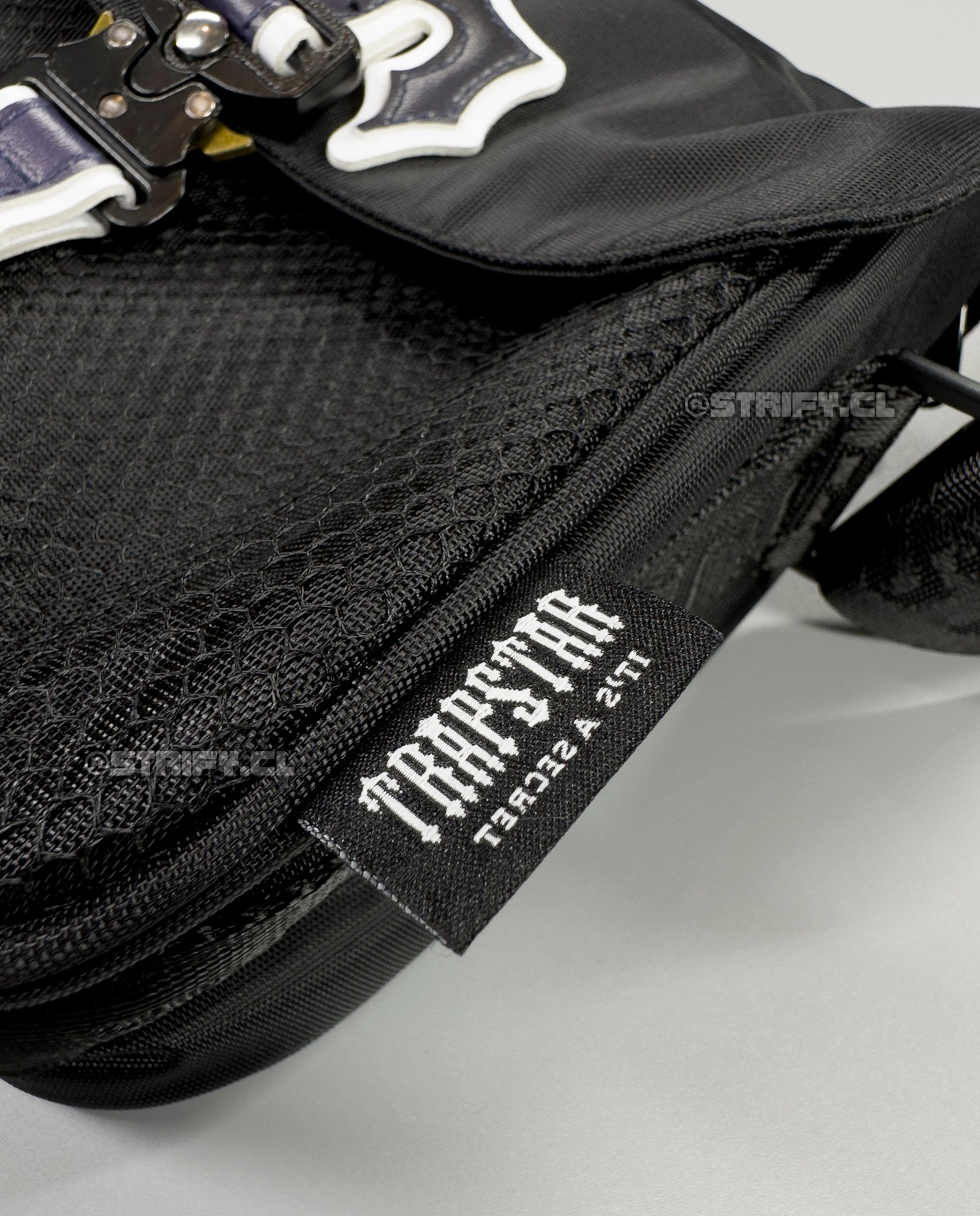 T-CROSS BODY BAG BLUE GRADIENT TRAPSTAR - Imagen 3