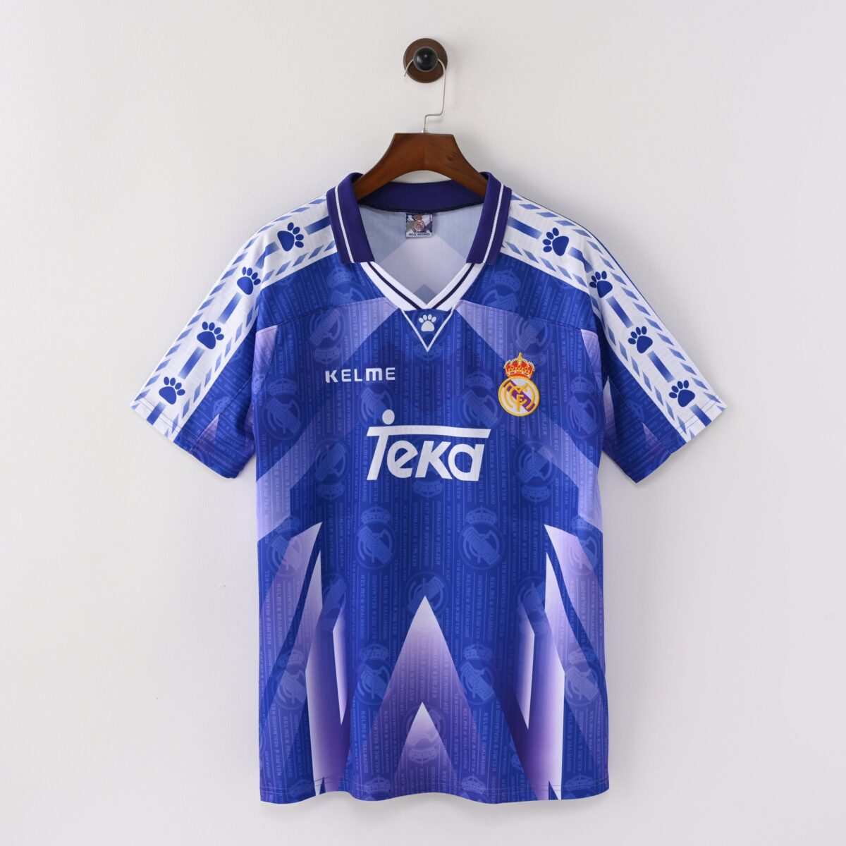 CAMISETA SEGUNDA EQUIPACIÓN REAL MADRID 1996/97