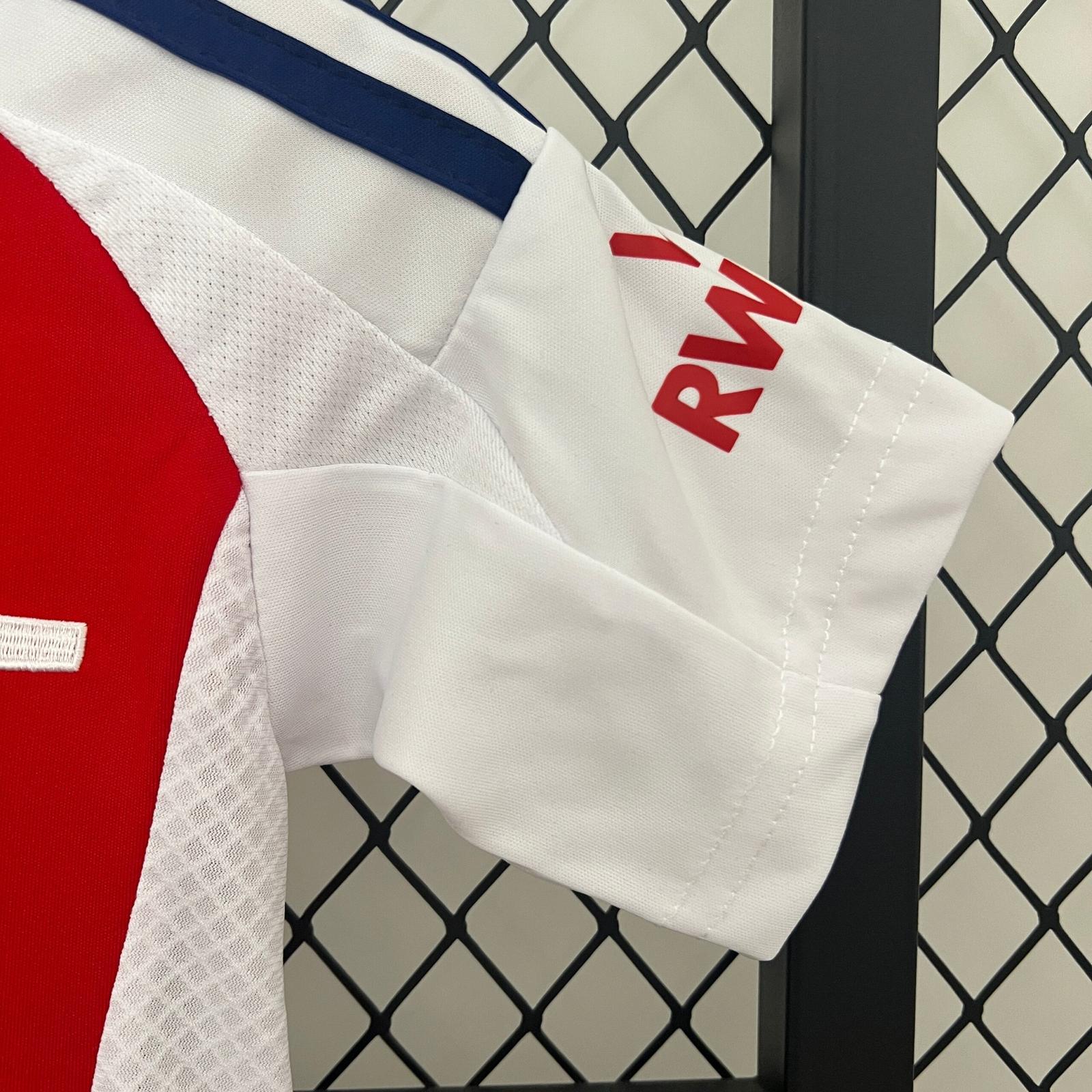 CAMISETA PRIMERA EQUIPACIÓN ARSENAL 24/25 VERSIÓN INFANTIL - Imagen 5