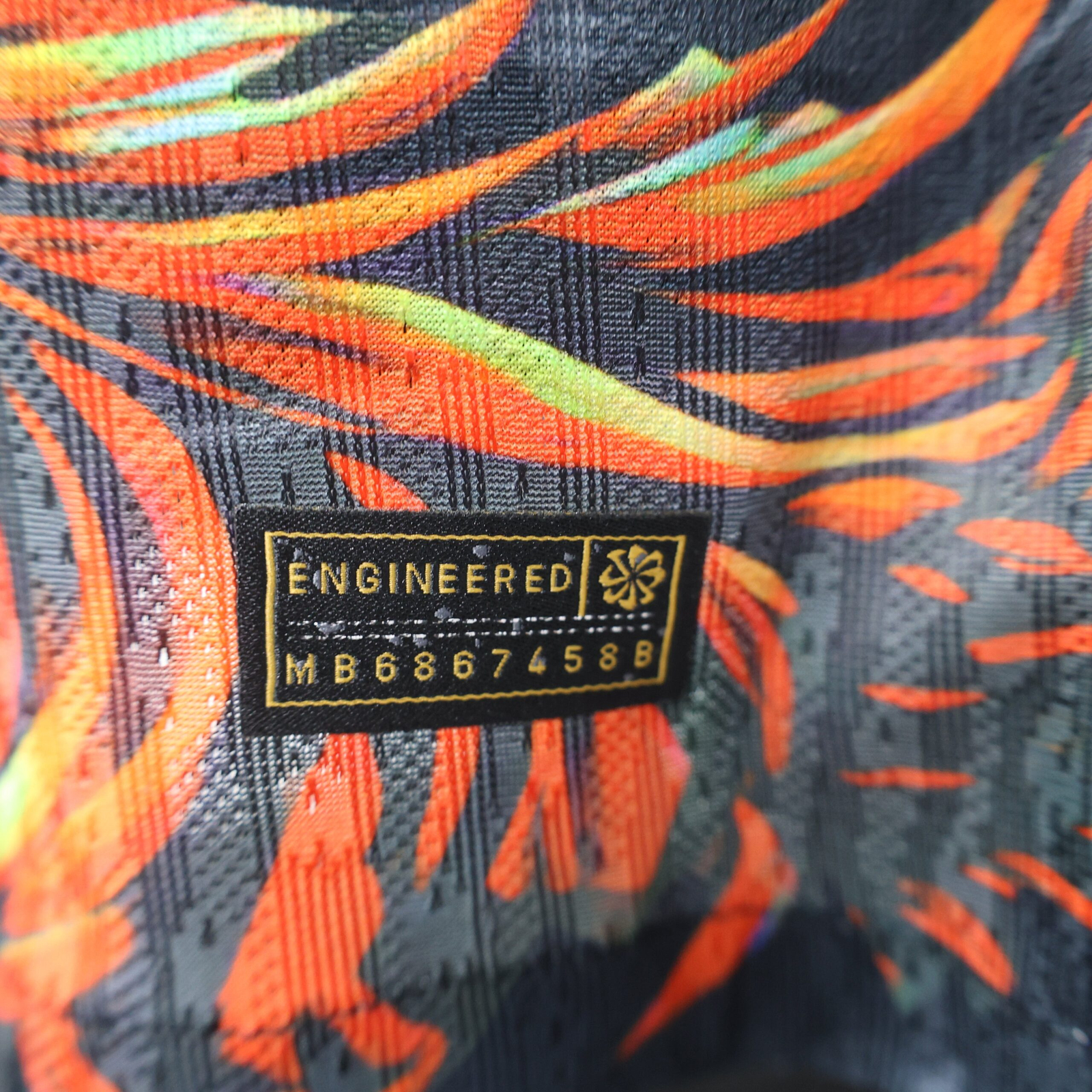 CAMISETA CONCEPTO LIVERPOOL 24/25 VERSIÓN JUGADOR - Imagen 7