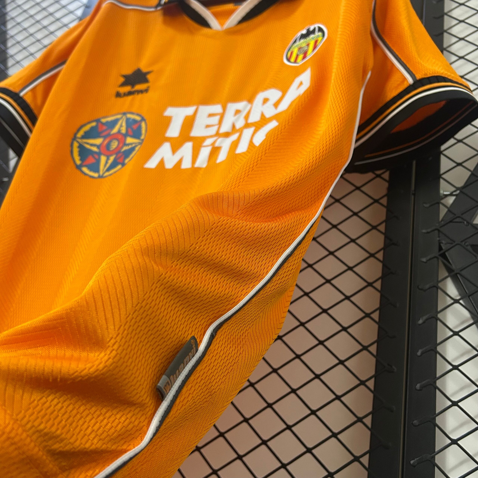 CAMISETA SEGUNDA EQUIPACIÓN VALENCIA 1999/00 - Imagen 6