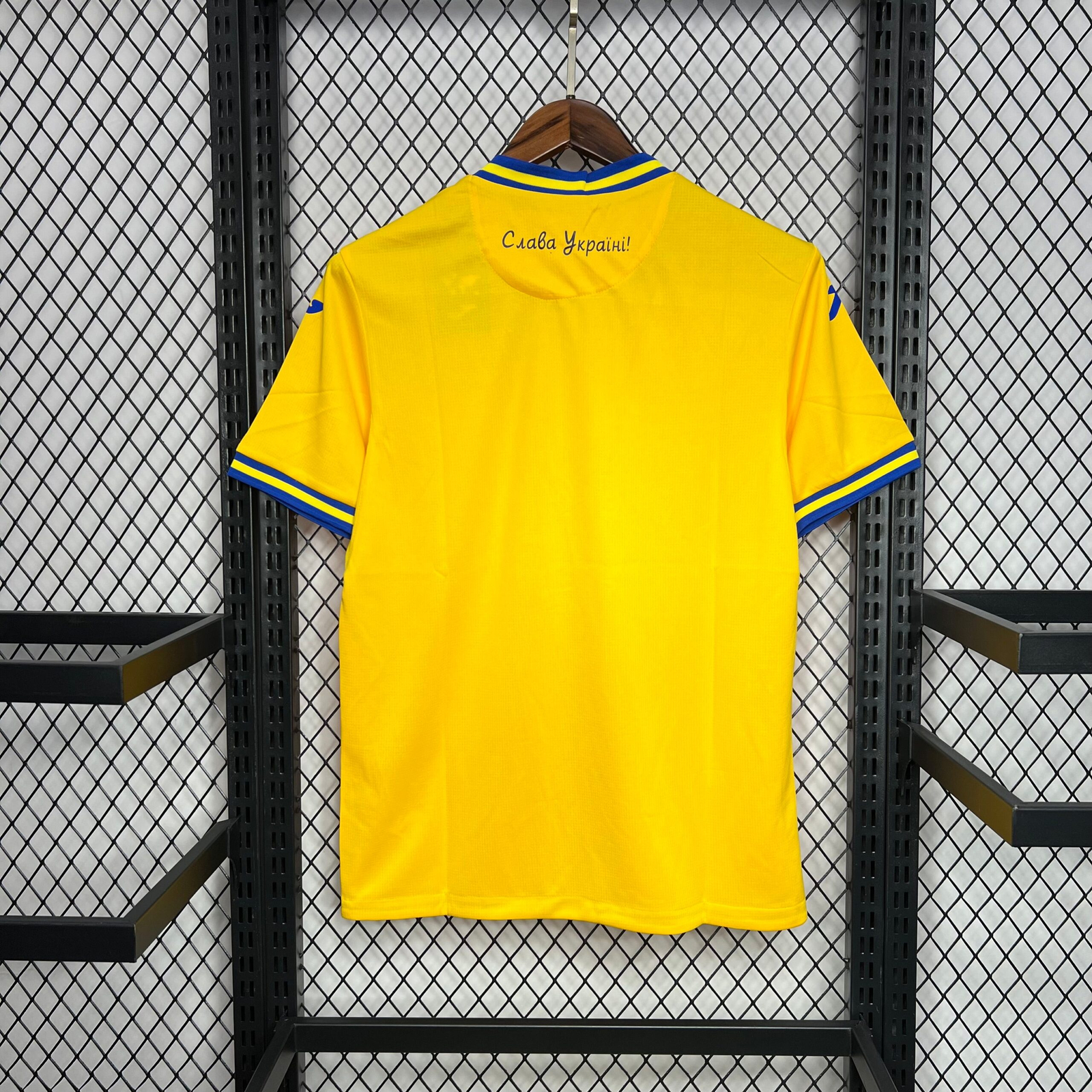 CAMISETA PRIMERA EQUIPACIÓN UCRANIA 2024 VERSIÓN FAN - Imagen 6