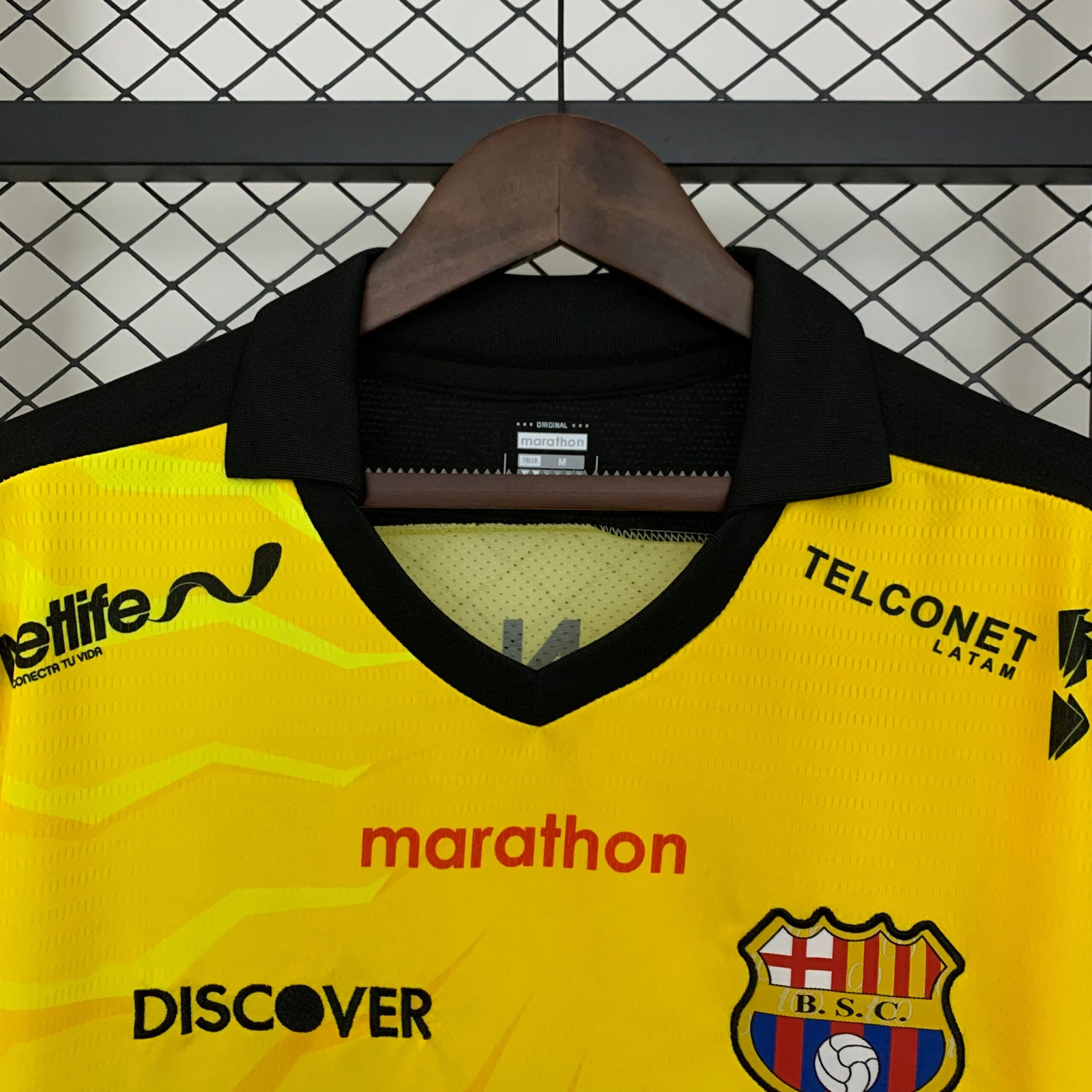 CAMISETA PRIMERA EQUIPACIÓN BARCELONA SC 2025 VERSIÓN FAN - Imagen 2