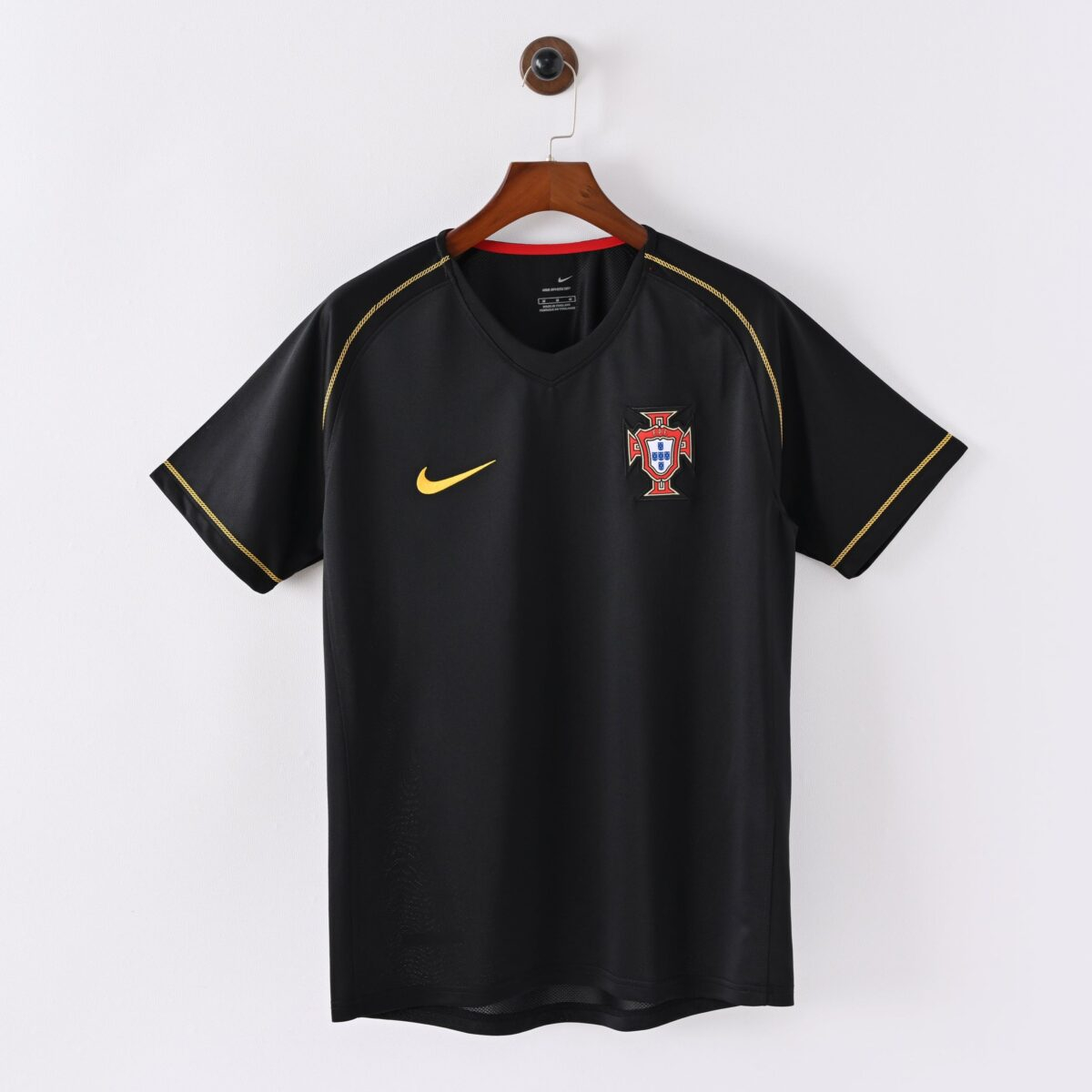 CAMISETA SEGUNDA EQUIPACIÓN PORTUGAL 2006