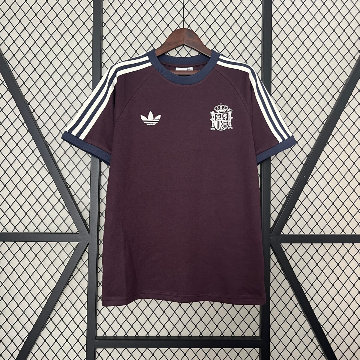 POLERA DE SALIDA ESPAÑA 2024 VERSIÓN FAN