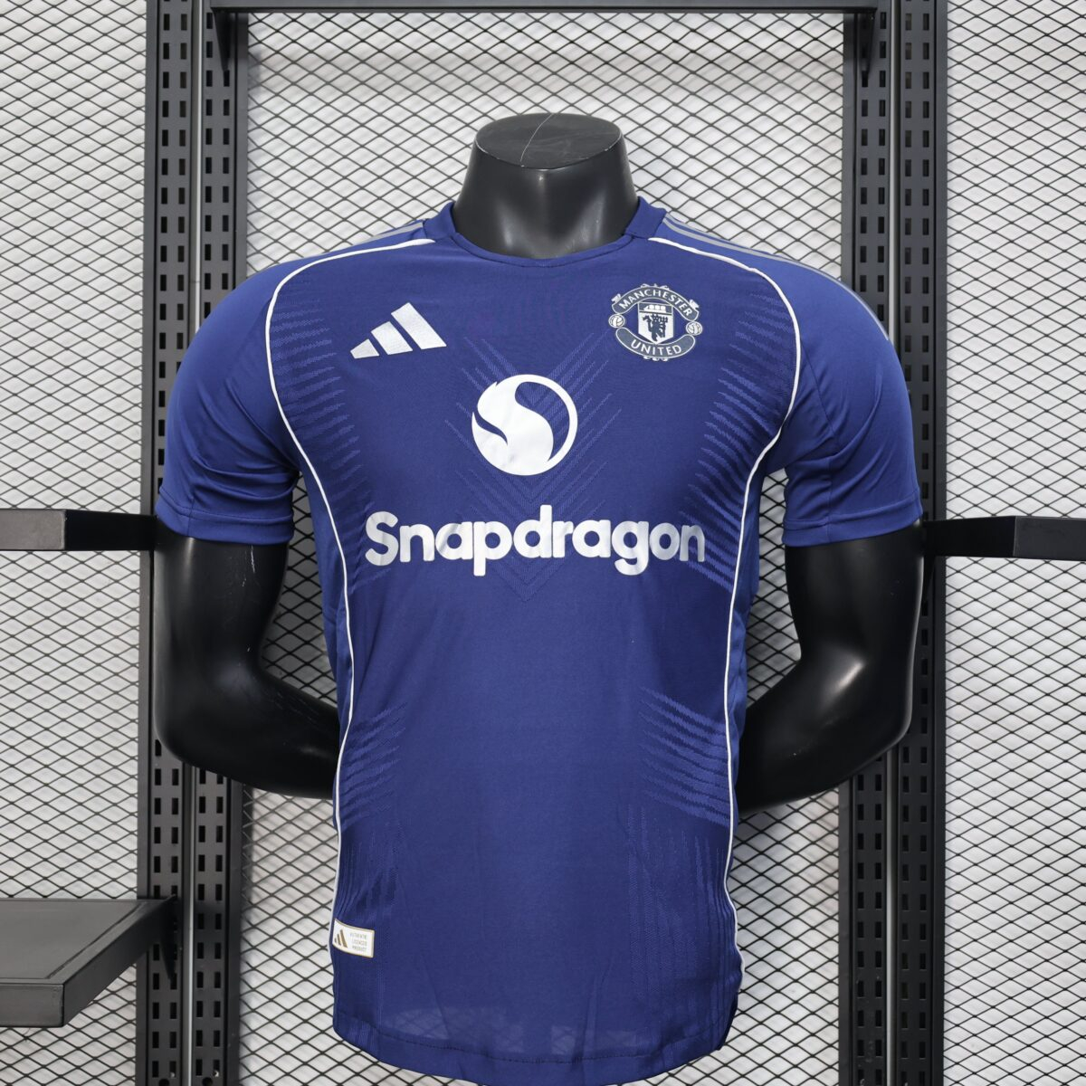 CAMISETA ENTRENAMIENTO MANCHESTER UNITED 25/26 VERSIÓN JUGADOR