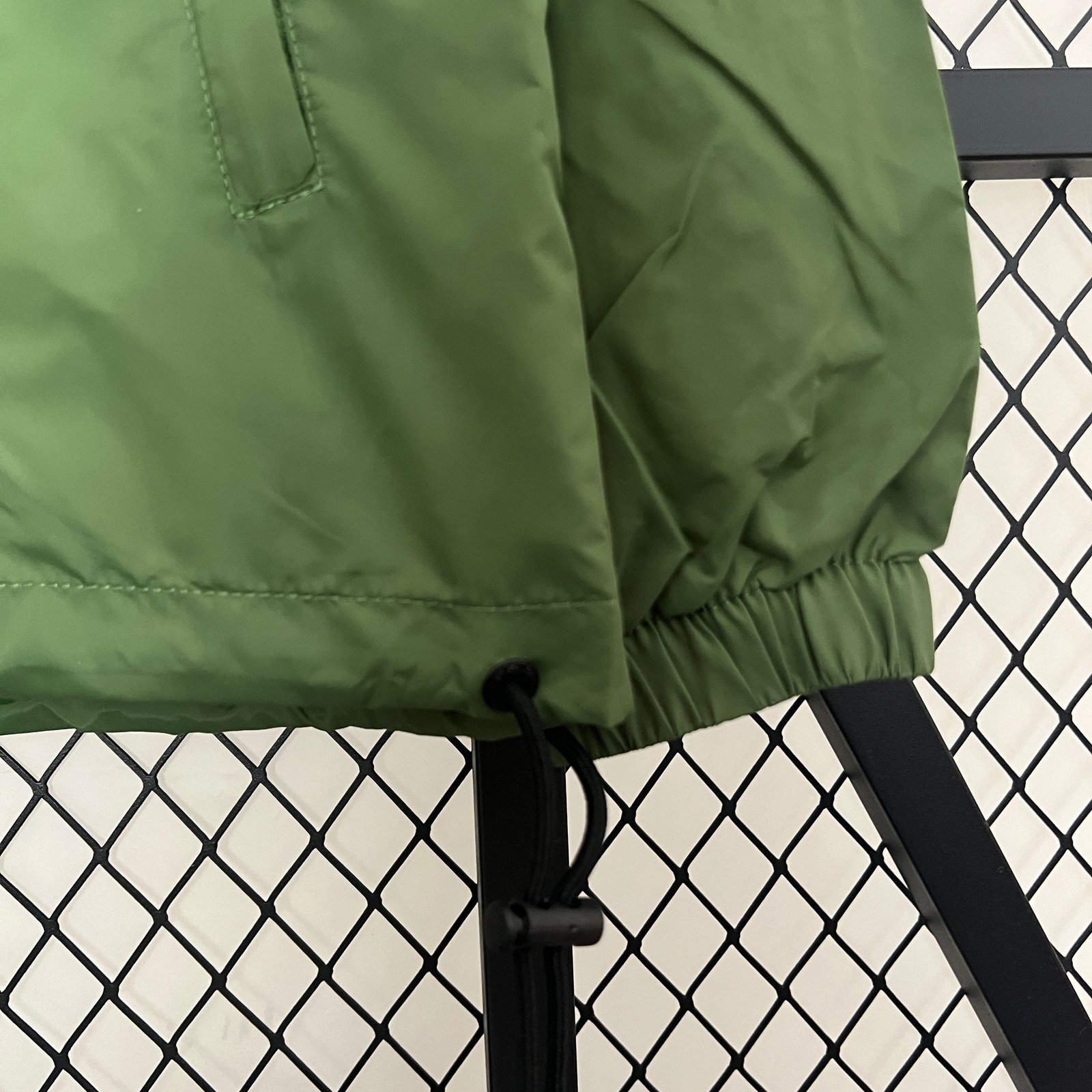 CORTAVIENTOS NIKE - Imagen 5