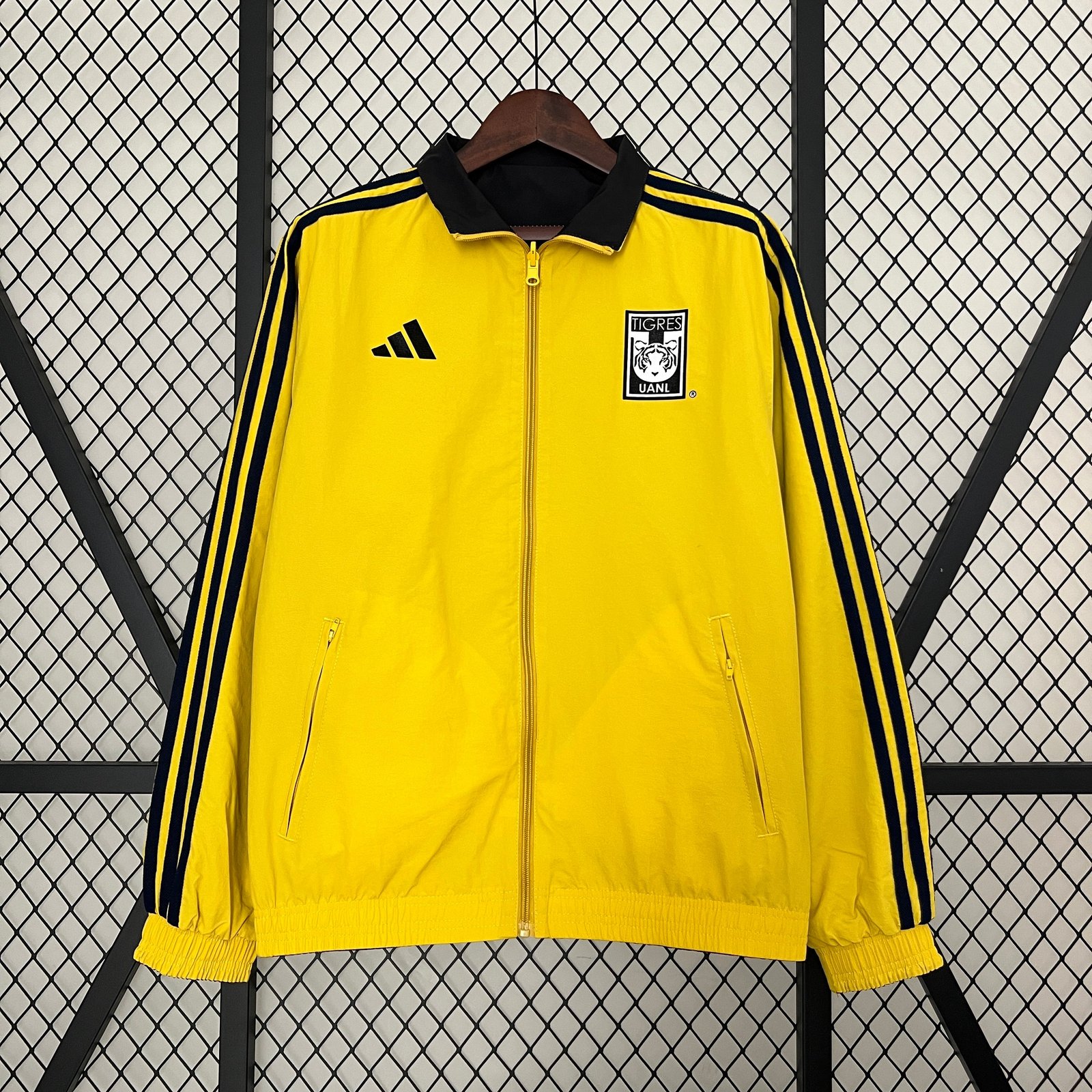 CORTAVIENTOS TIGRE REVERSIBLE - Imagen 2