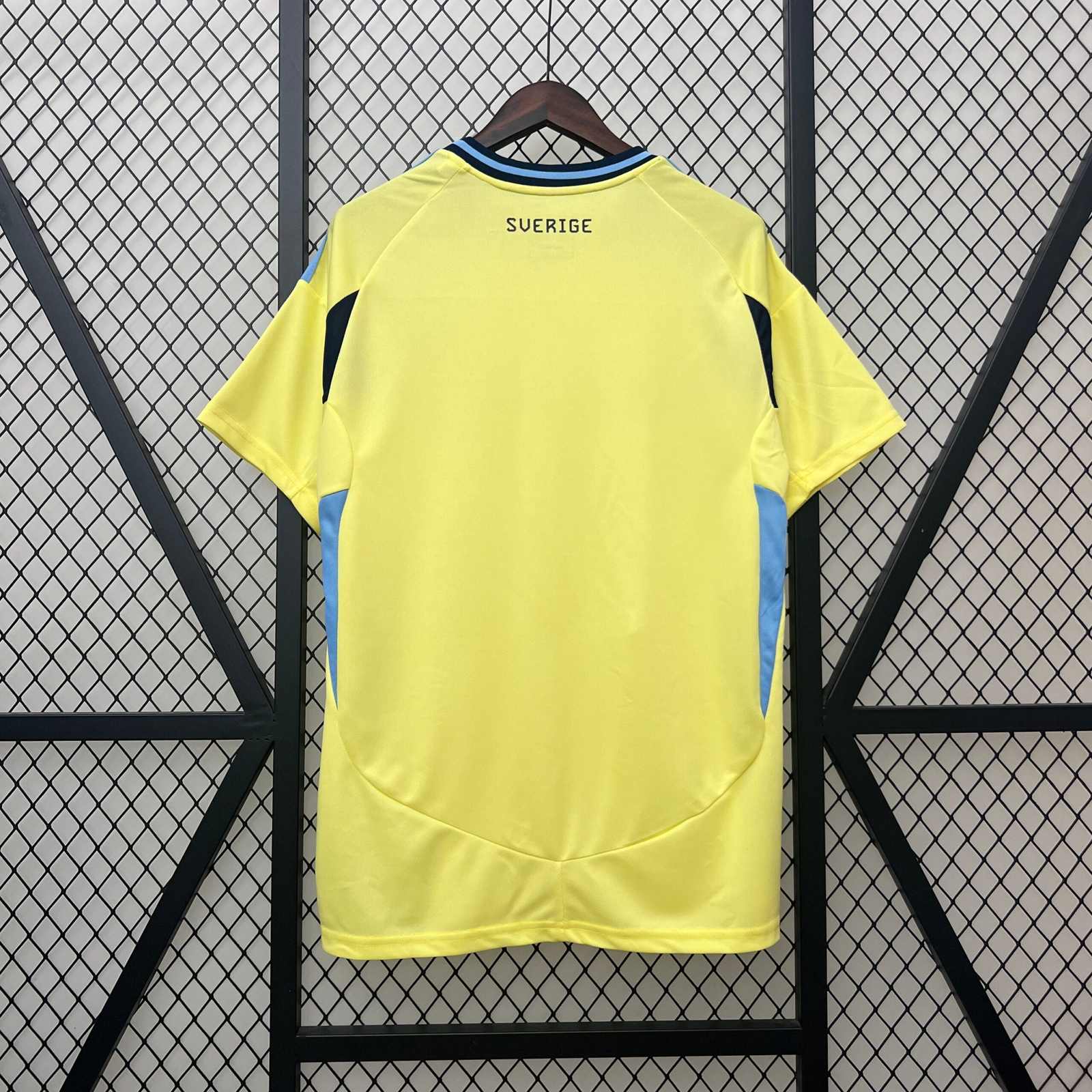 CAMISETA PRIMERA EQUIPACIÓN SUECIA 2024 VERSIÓN FAN - Imagen 8