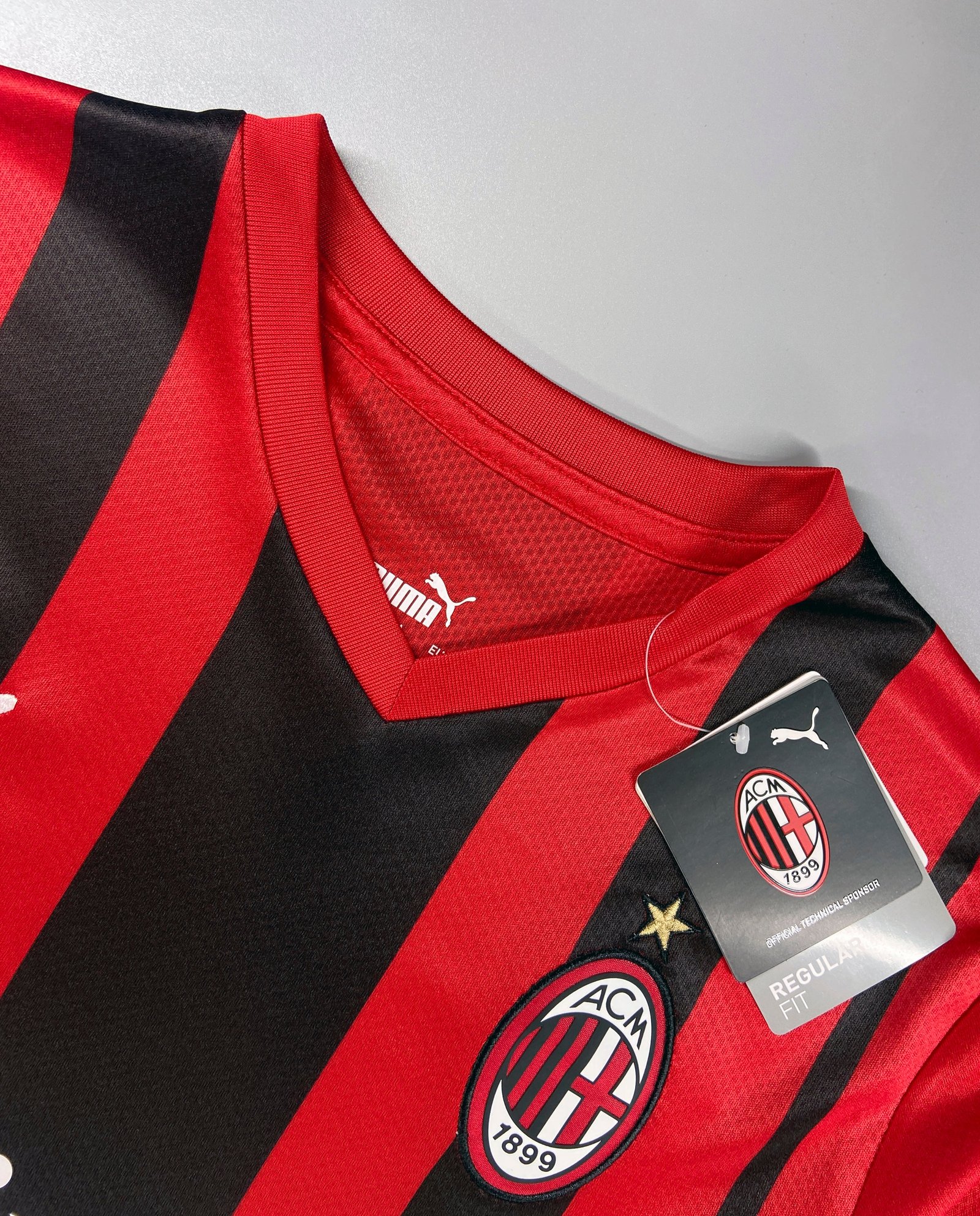 CAMISETA PRIMERA EQUIPACIÓN AC MILAN 21/22 VERSIÓN FAN - Imagen 4