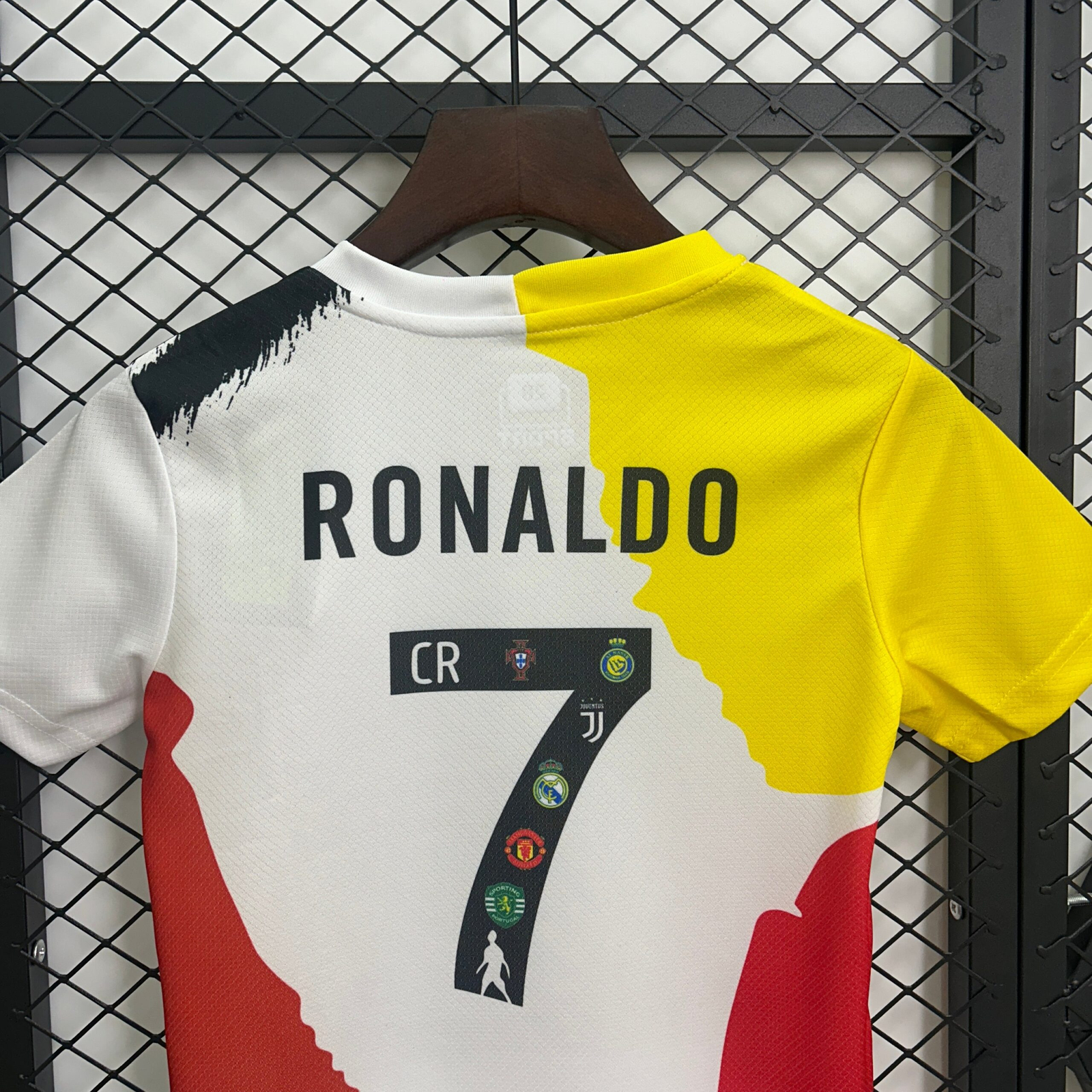 CAMISETA CONCEPTO CRISTIANO RONALDO VERSIÓN INFANTIL - Imagen 6