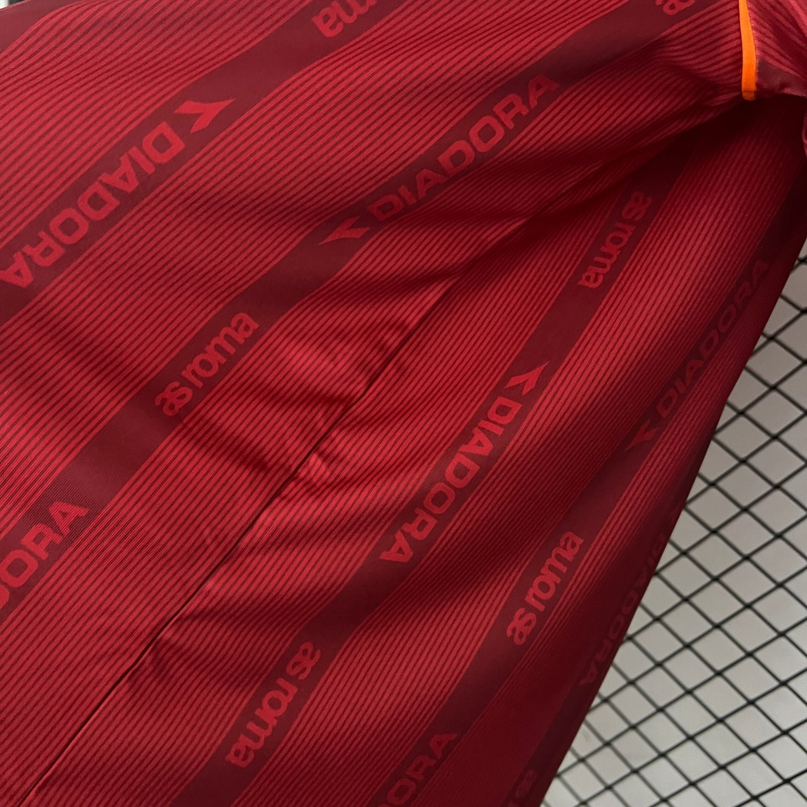 CAMISETA PRIMERA EQUIPACIÓN AS ROMA 1999/00 - Imagen 6