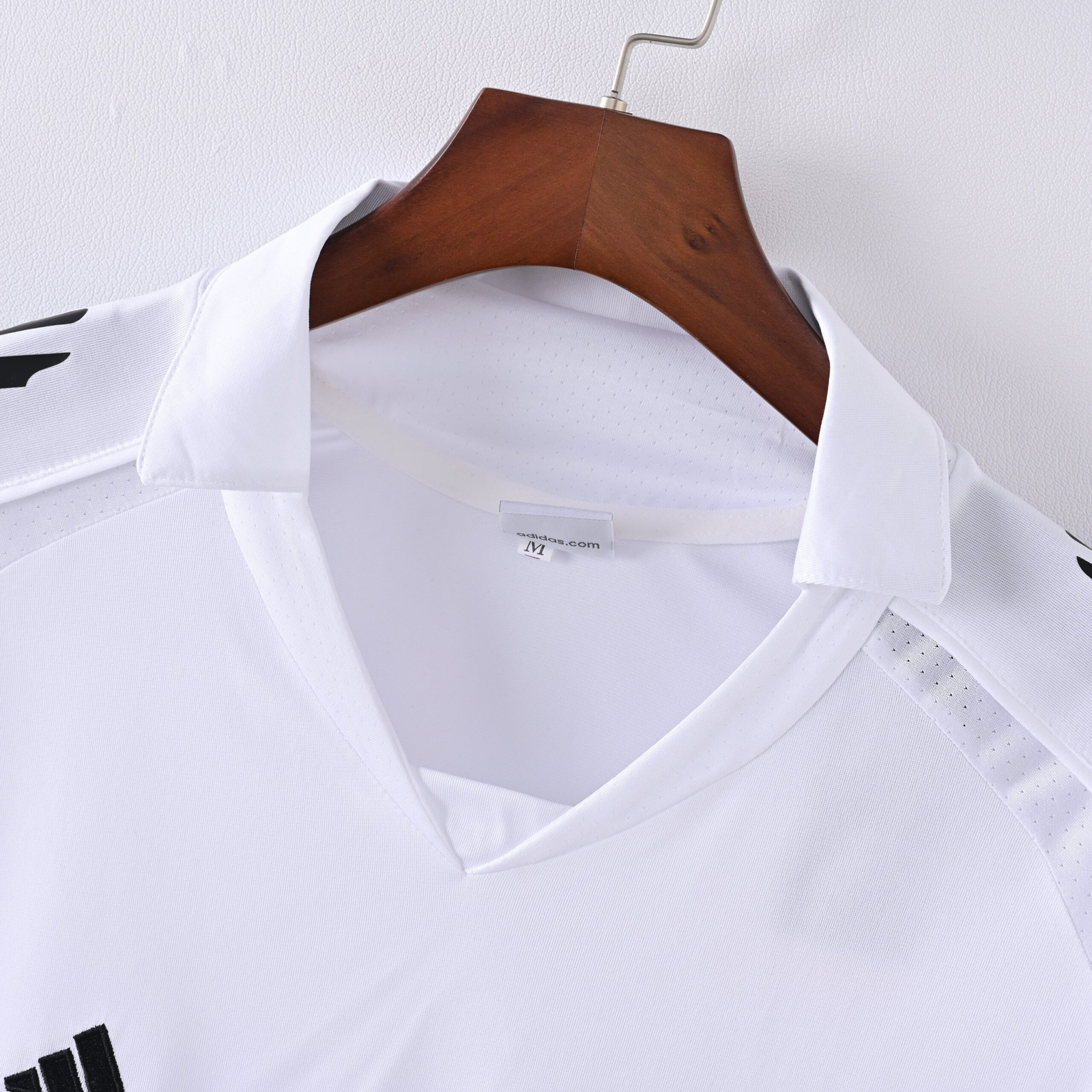 CAMISETA PRIMERA EQUIPACIÓN REAL MADRID 2005/06 - Imagen 2