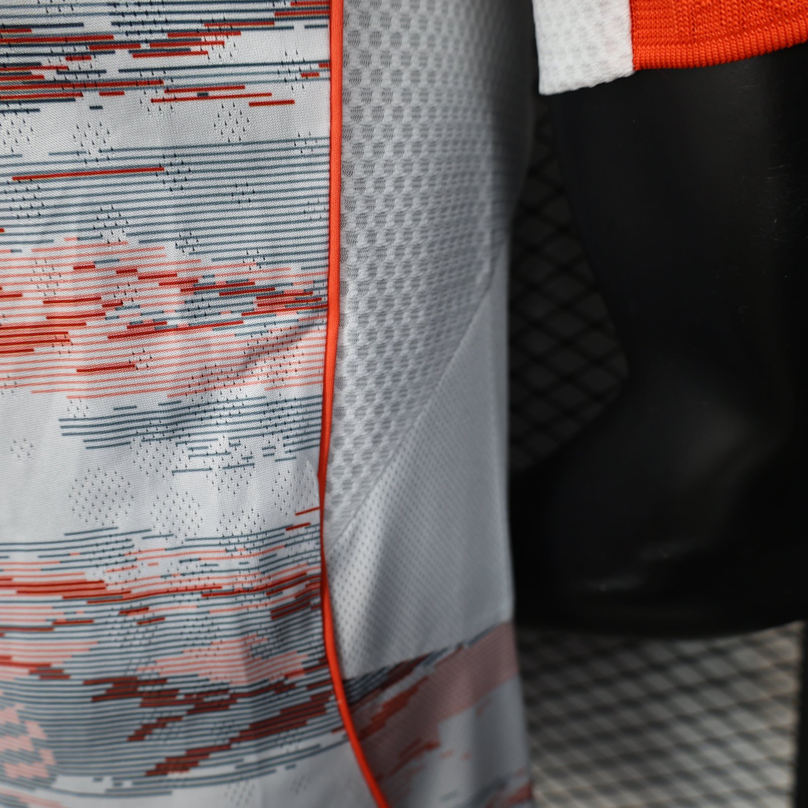 CAMISETA SEGUNDA EQUIPACIÓN BAYERN MUNICH 25/26 VERSIÓN JUGADOR - Imagen 7