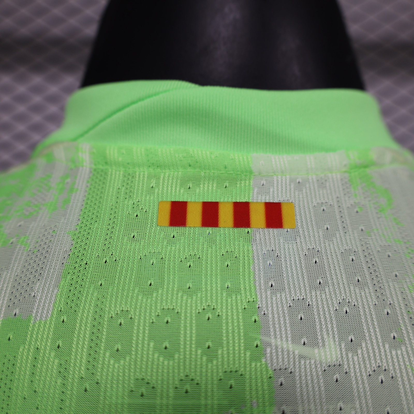 CAMISETA TERCERA EQUIPACIÓN BARCELONA 24/25 VERSIÓN JUGADOR - Imagen 11