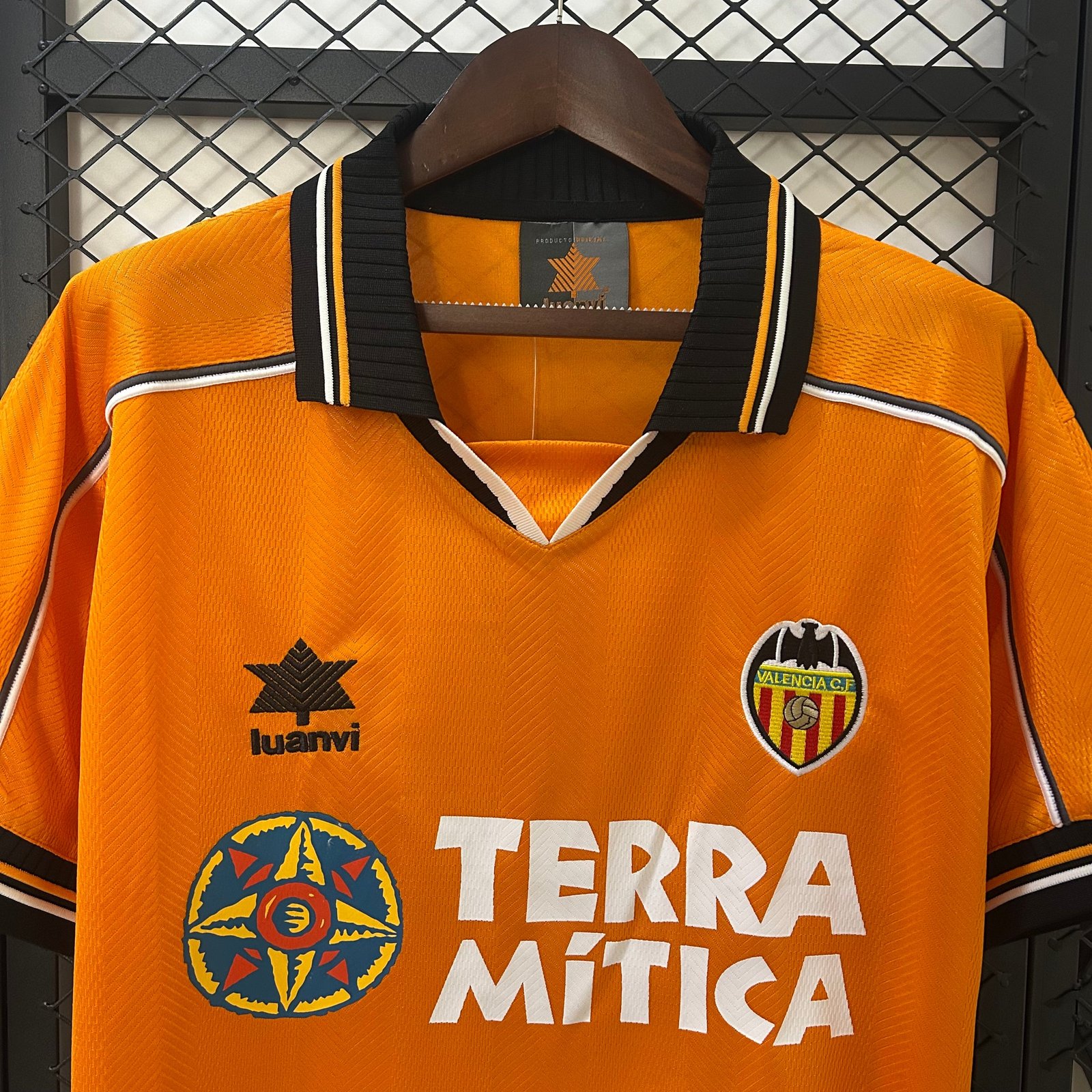 CAMISETA SEGUNDA EQUIPACIÓN VALENCIA 1999/00 - Imagen 2