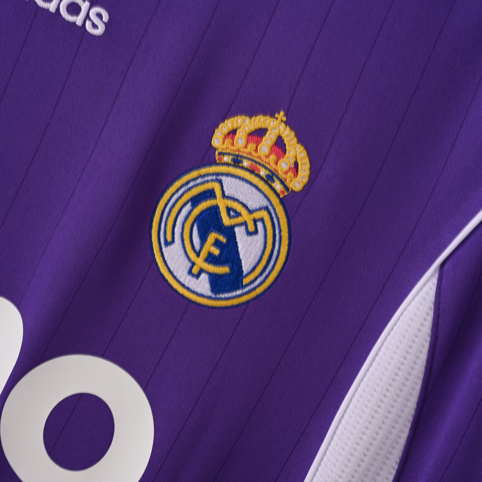 CAMISETA TERCERA EQUIPACIÓN REAL MADRID 2006/07 - Imagen 5