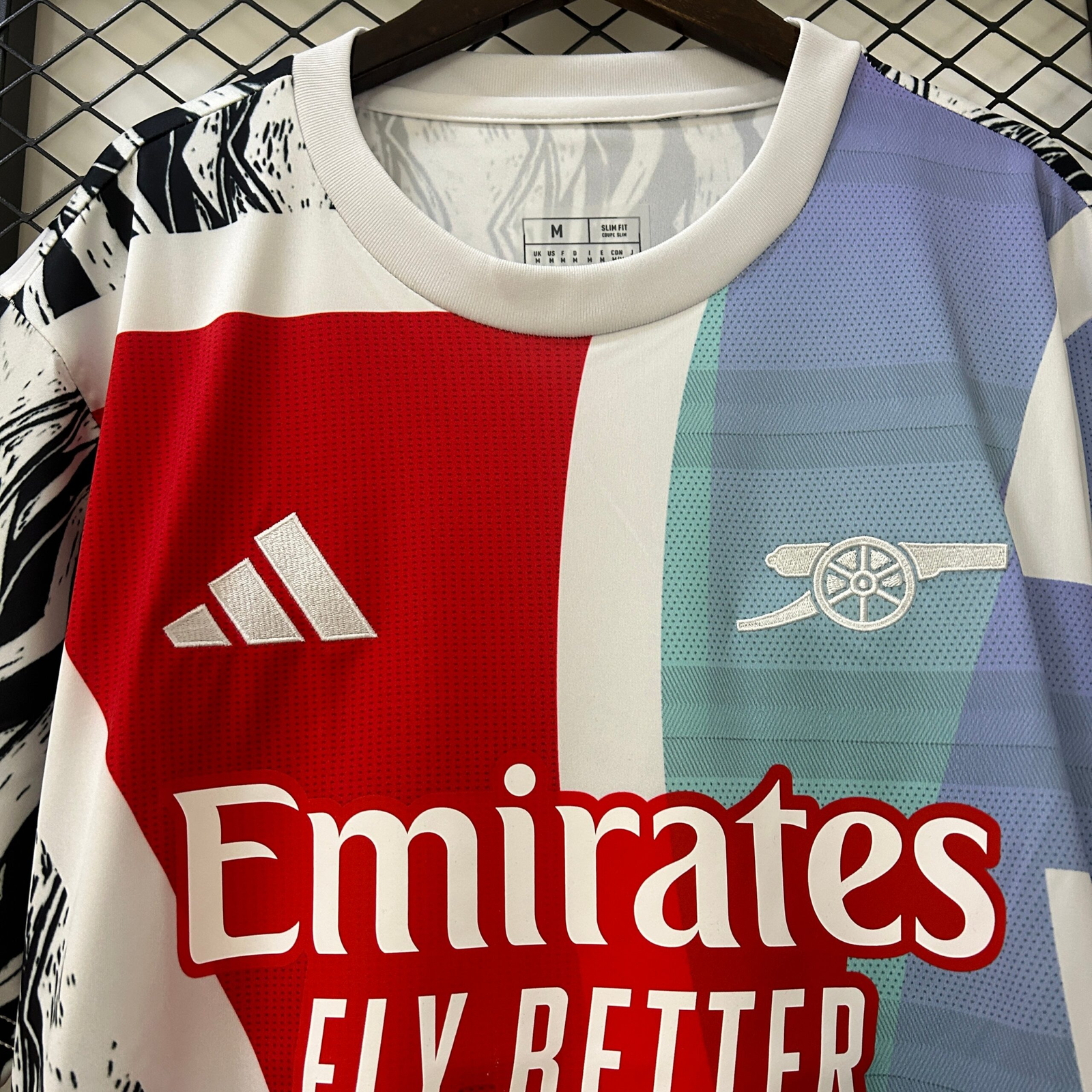 CAMISETA ENTRENAMIENTO ARSENAL 24/25 VERSIÓN FAN - Imagen 2