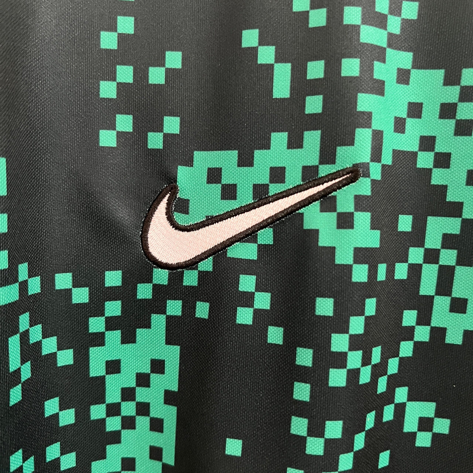 CAMISETA ENTRENAMIENTO SPORTING CP 24/25 VERSIÓN FAN - Imagen 3
